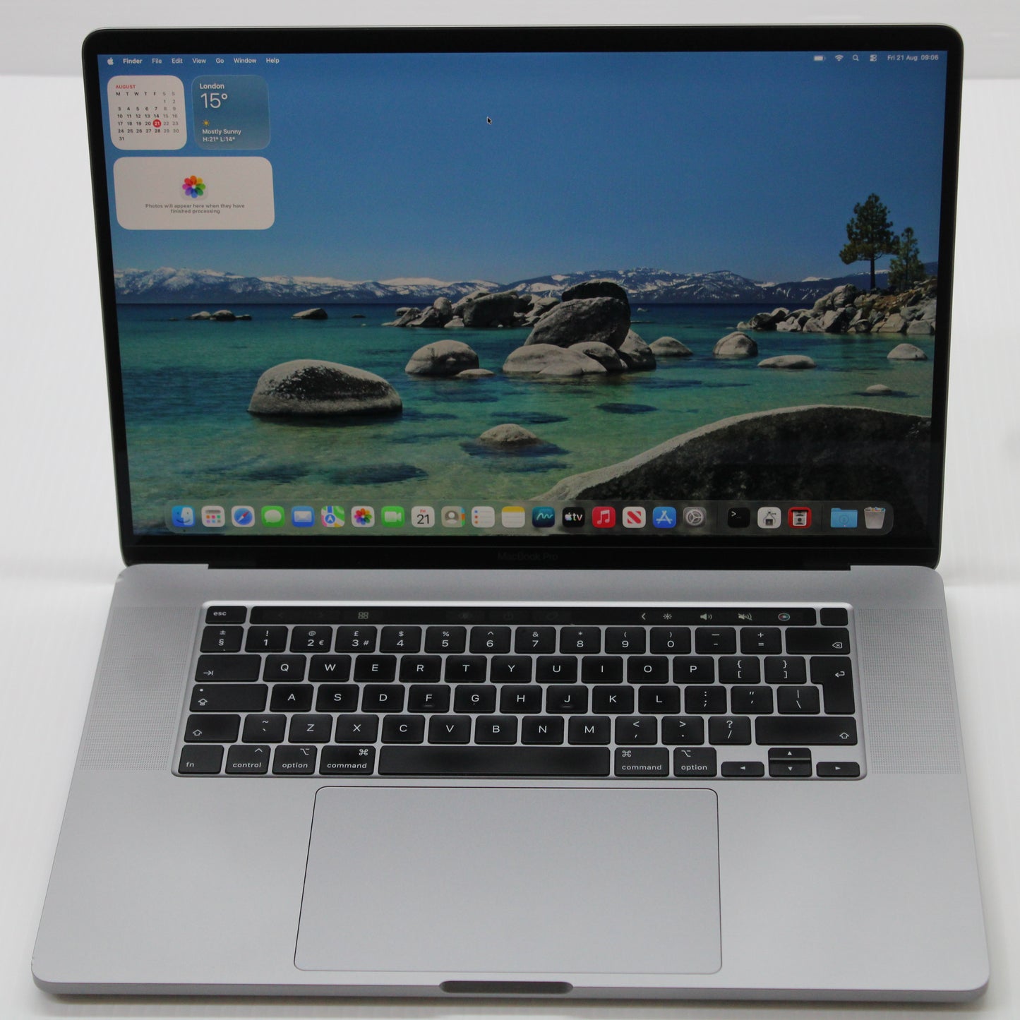 Apple MacBook Pro i9 (16-inch, 2019) 16 in 64GB RAM 2TB NVMe 9980HK macOS Tahoe