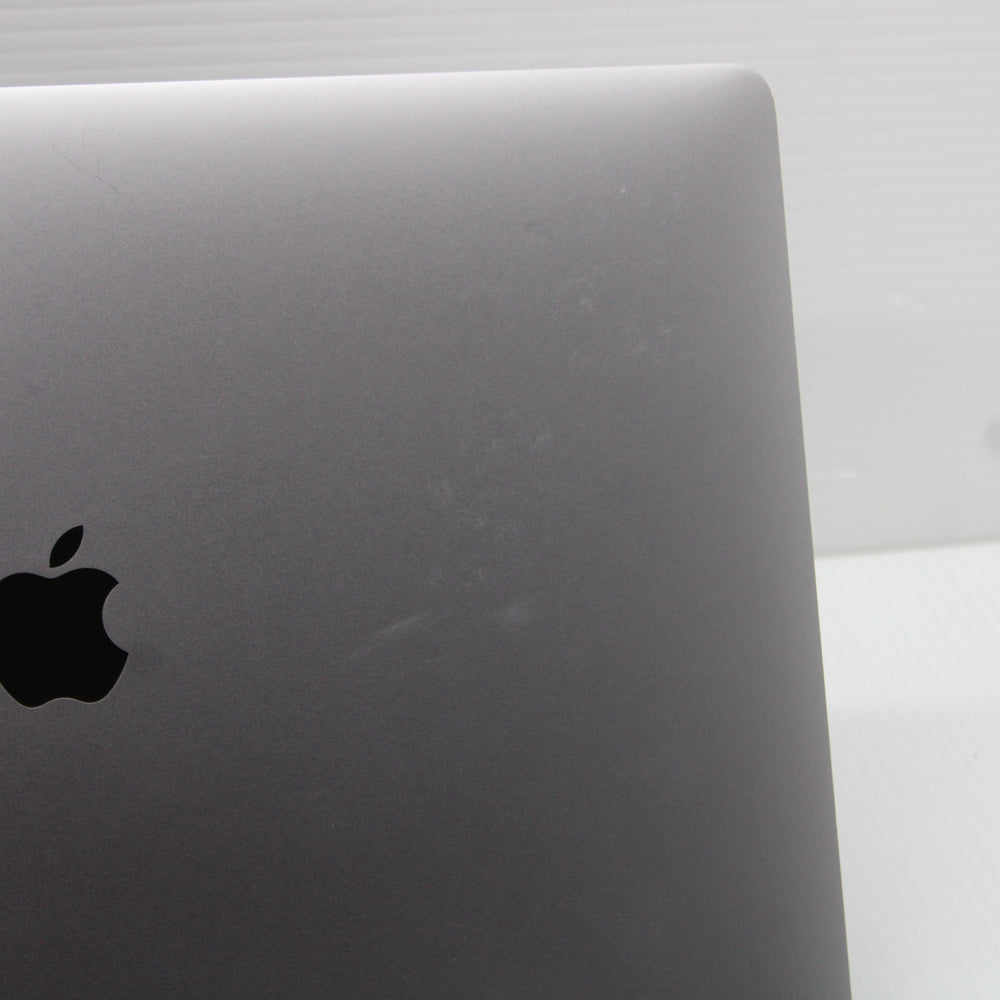 Apple MacBook Pro i9 (15-inch, 2018) 15.4 in 32GB RAM 1TB NVMe 8950HK Sequoia