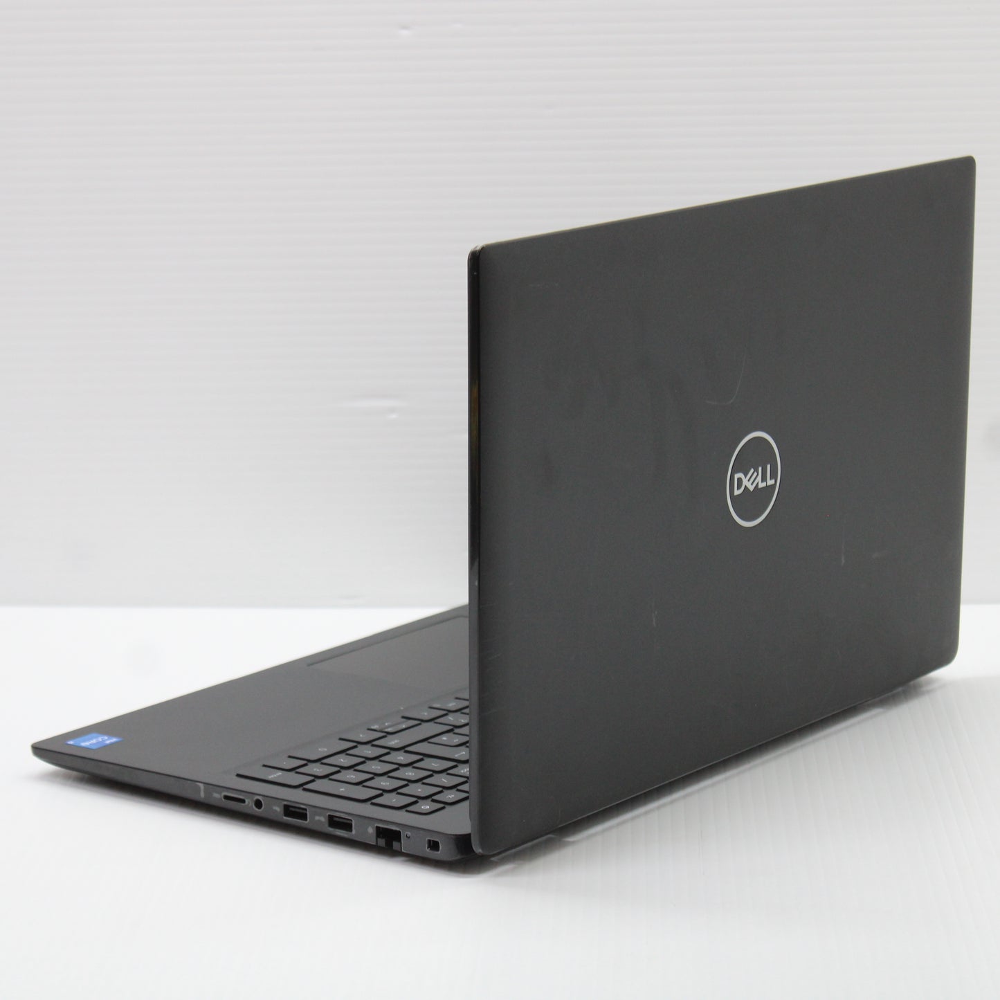 Dell Latitude 3520 Laptop 15.6 inch 8GB RAM 256GB NVMe SSD 11th Gen i5-1135G7 WiFi Windows 11 Pro