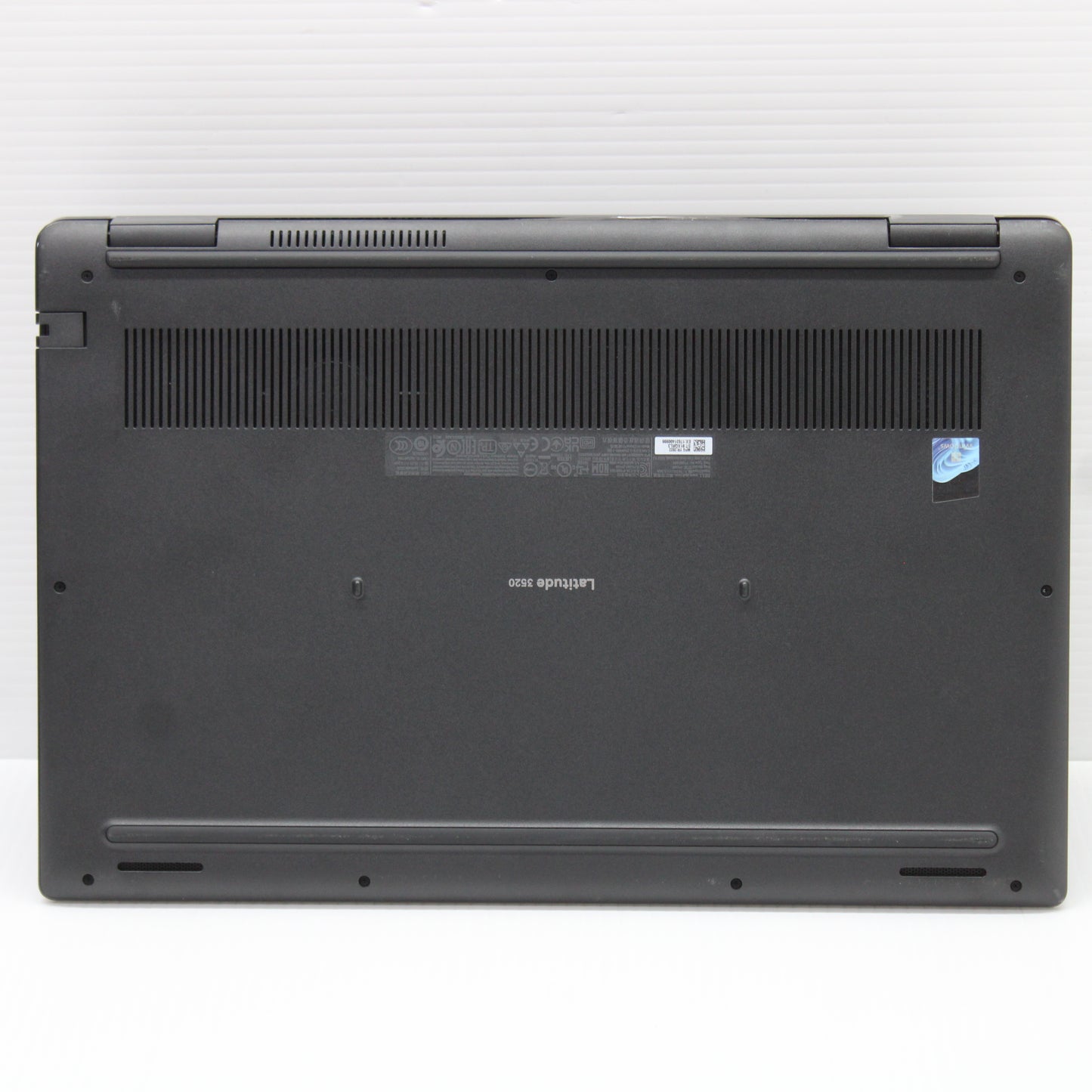 Dell Latitude 3520 Laptop 15.6 inch 8GB RAM 256GB NVMe SSD 11th Gen i5-1135G7 WiFi Windows 11 Pro
