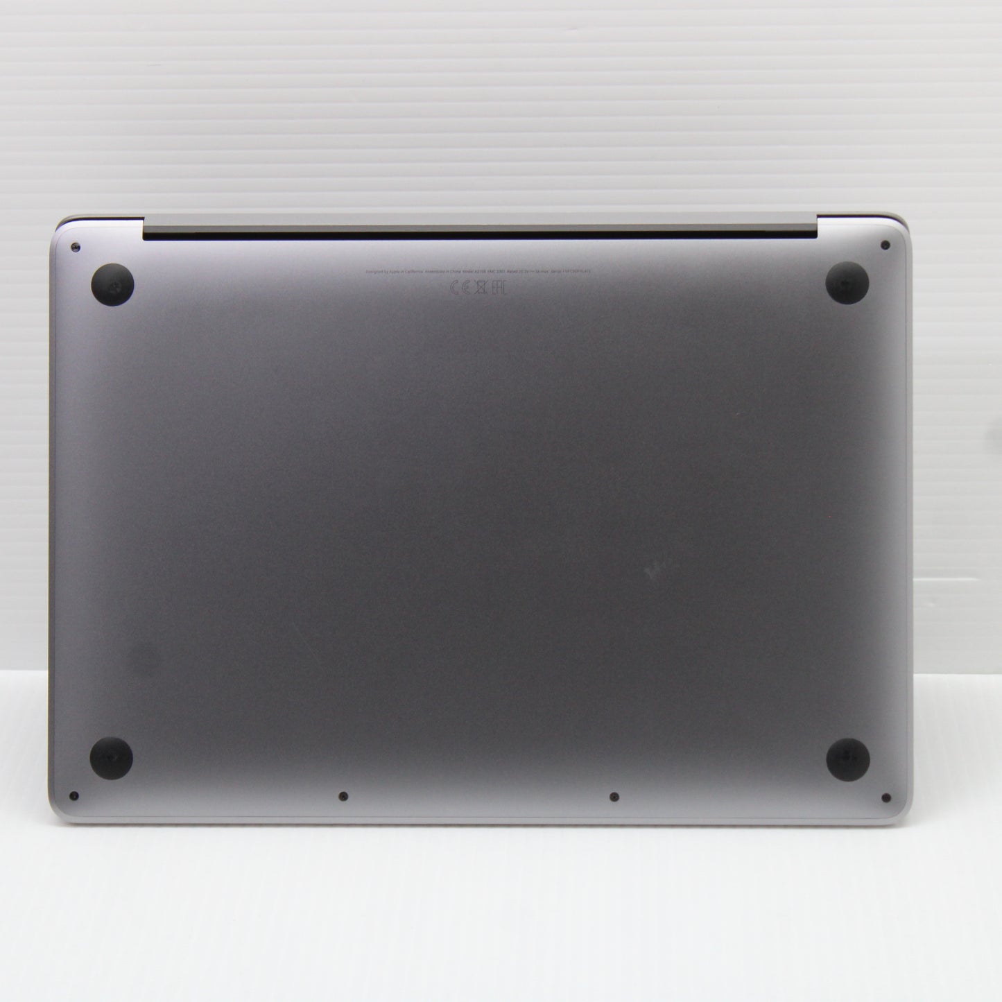 Apple MacBook Pro i7 (13-inch, 2019) 13.3 in 16GB RAM 1TB NVMe SSD macOS Sequoia