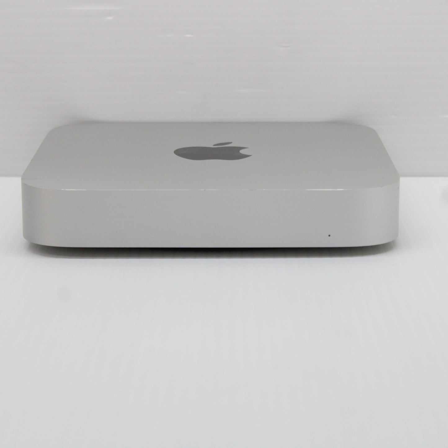 Apple Mac mini (M1, 2020) 16GB RAM 2TB NVMe SSD Apple M1 macOS Tahoe WiFi