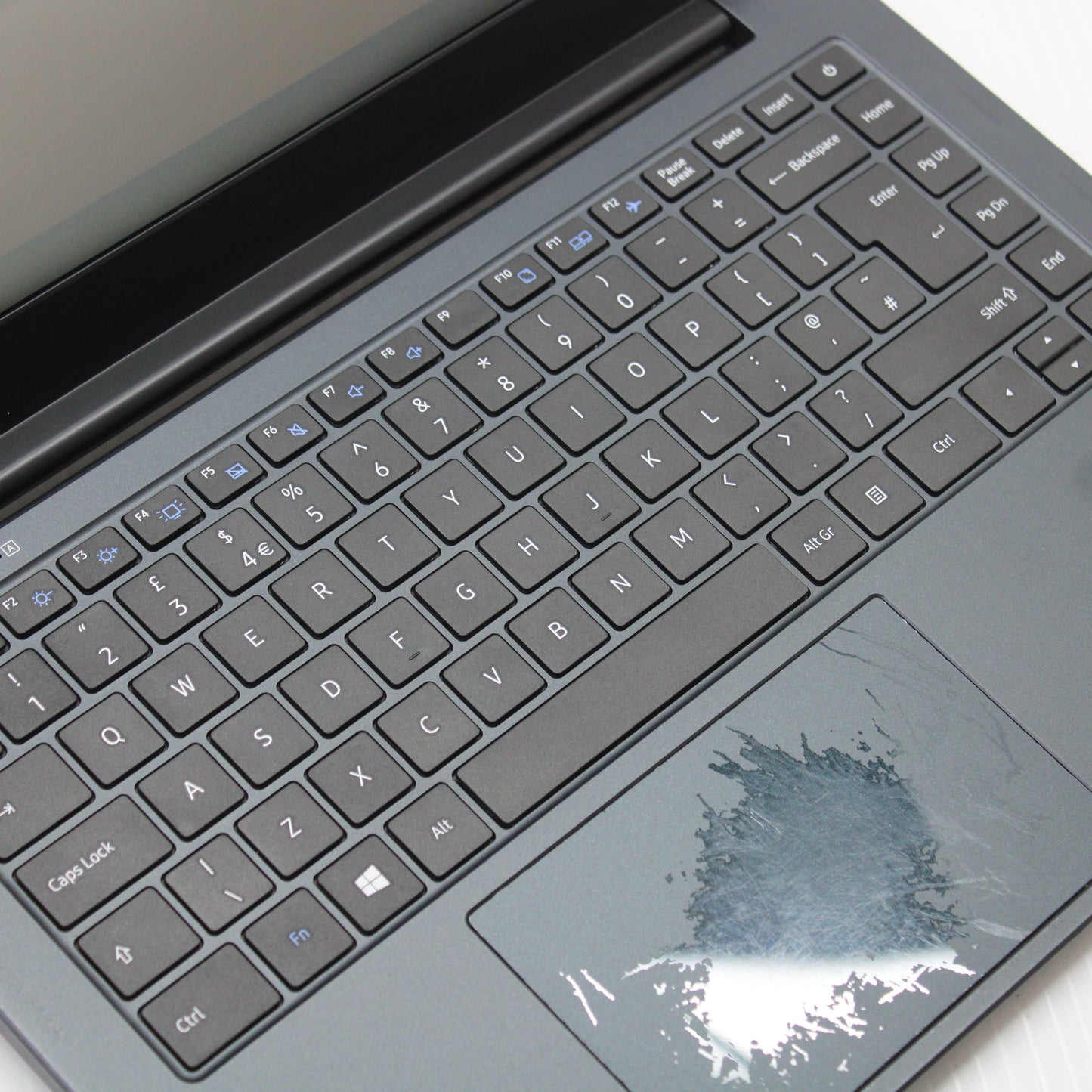 Dynabook i5 Laptop 14 inch Satellite Pro C40 8GB RAM 256GB SSD Intel 1035G1
