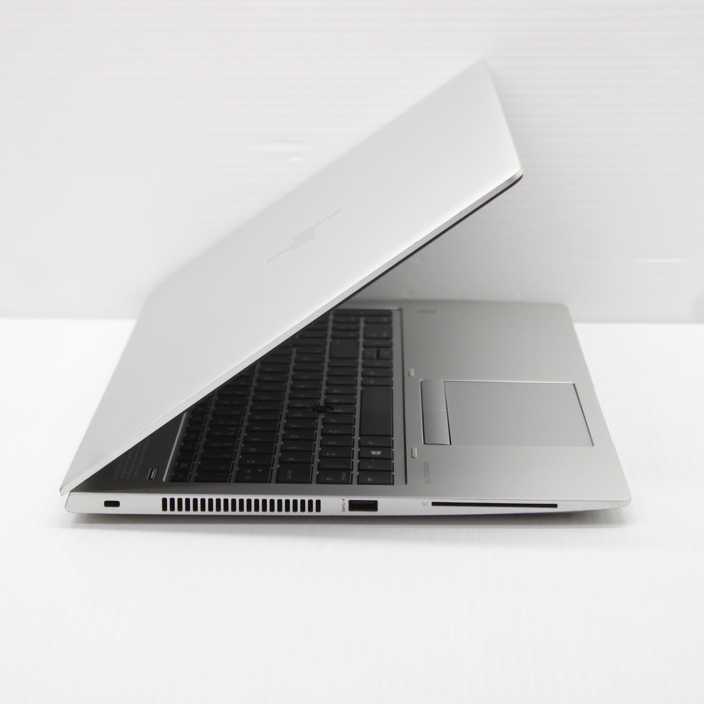 HP EliteBook Ryzen 7 Laptop 755 G5 15.6 in 16GB RAM 512GB NVMe SSD AMD 2700U