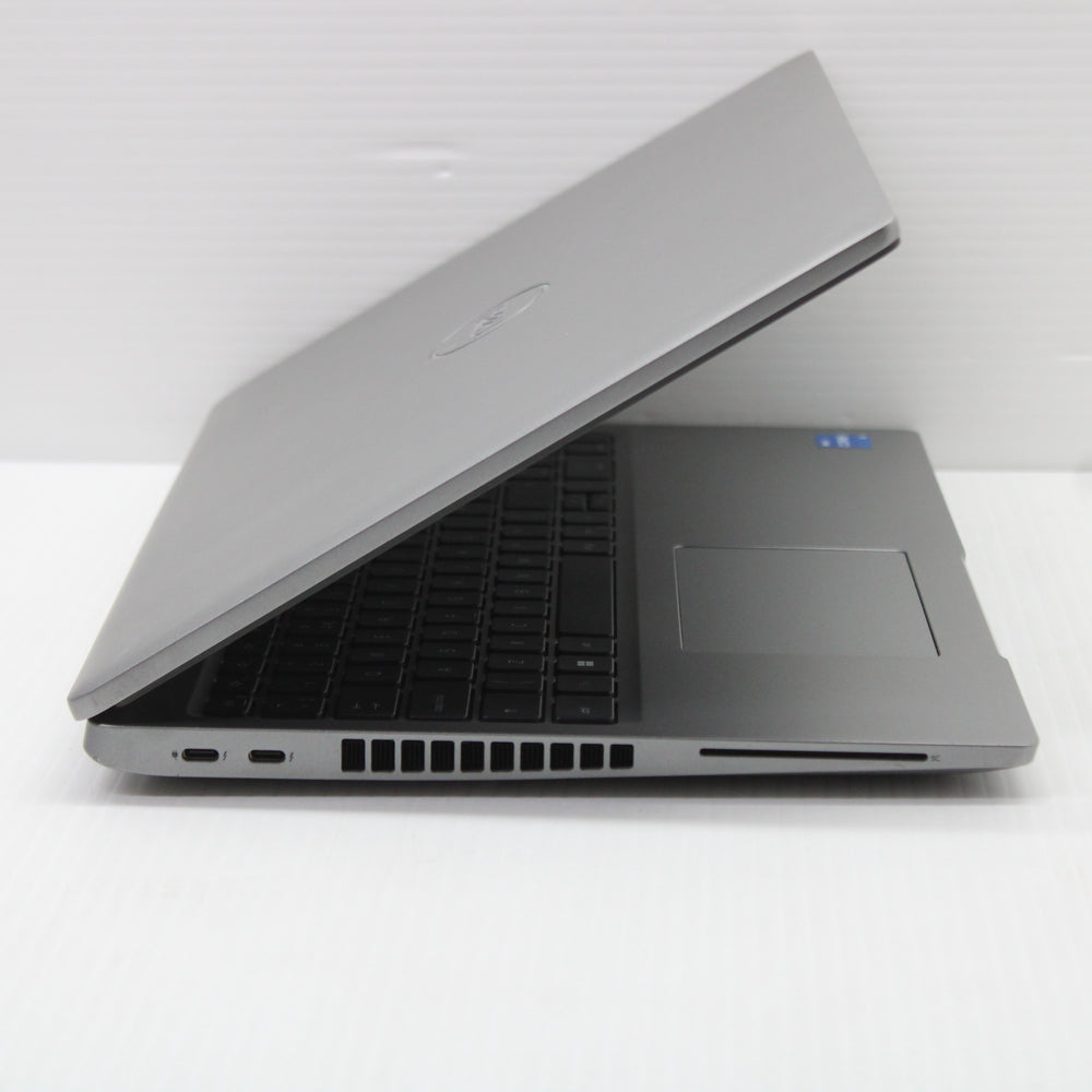 Dell Latitude i5 Laptop 5520 15.6 in 8GB RAM 256GB NVMe Intel 1135G7 Windows 11