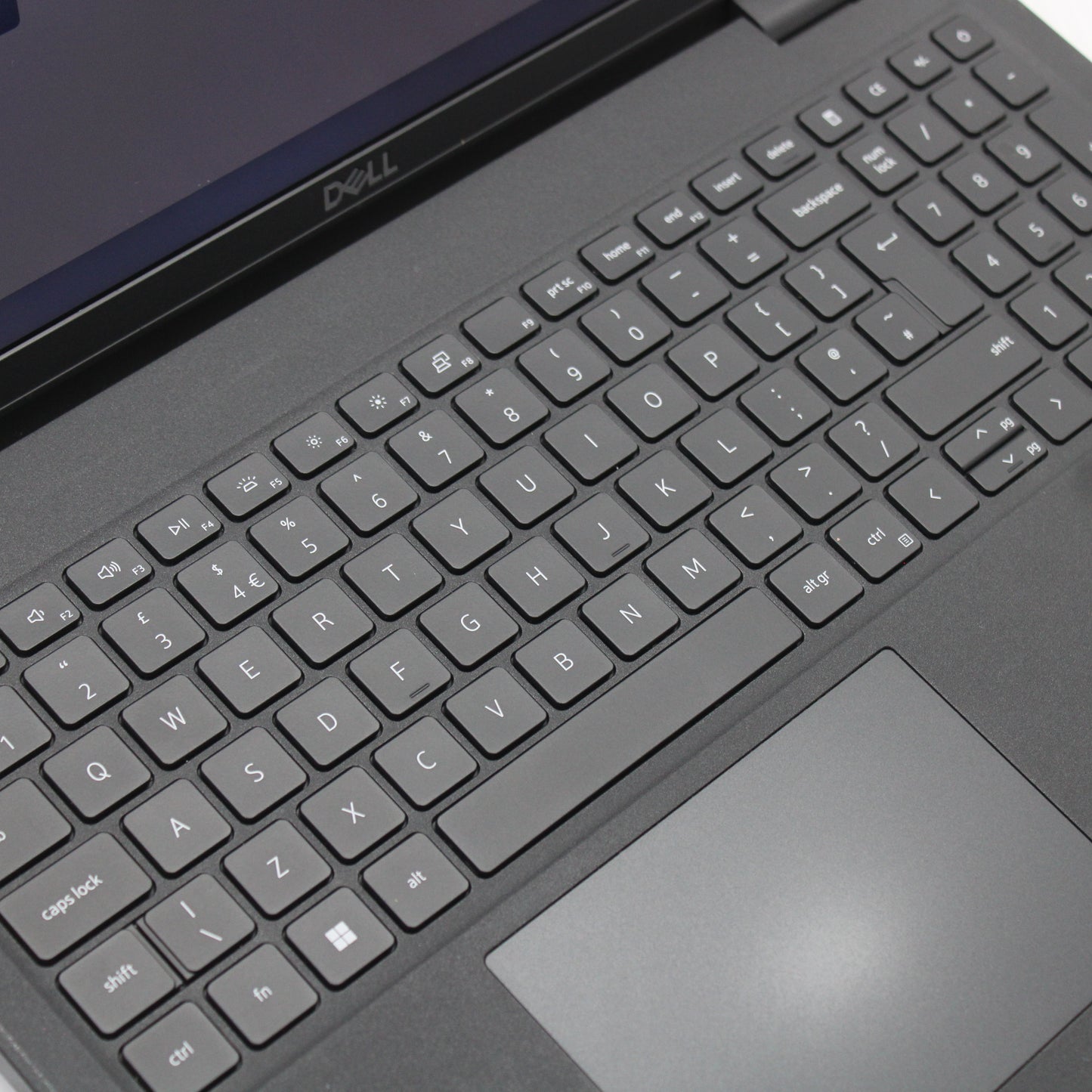 Dell Latitude i5 Laptop 3520 15.6 in 8GB RAM 256GB NVMe Intel 1135G7 Windows 11