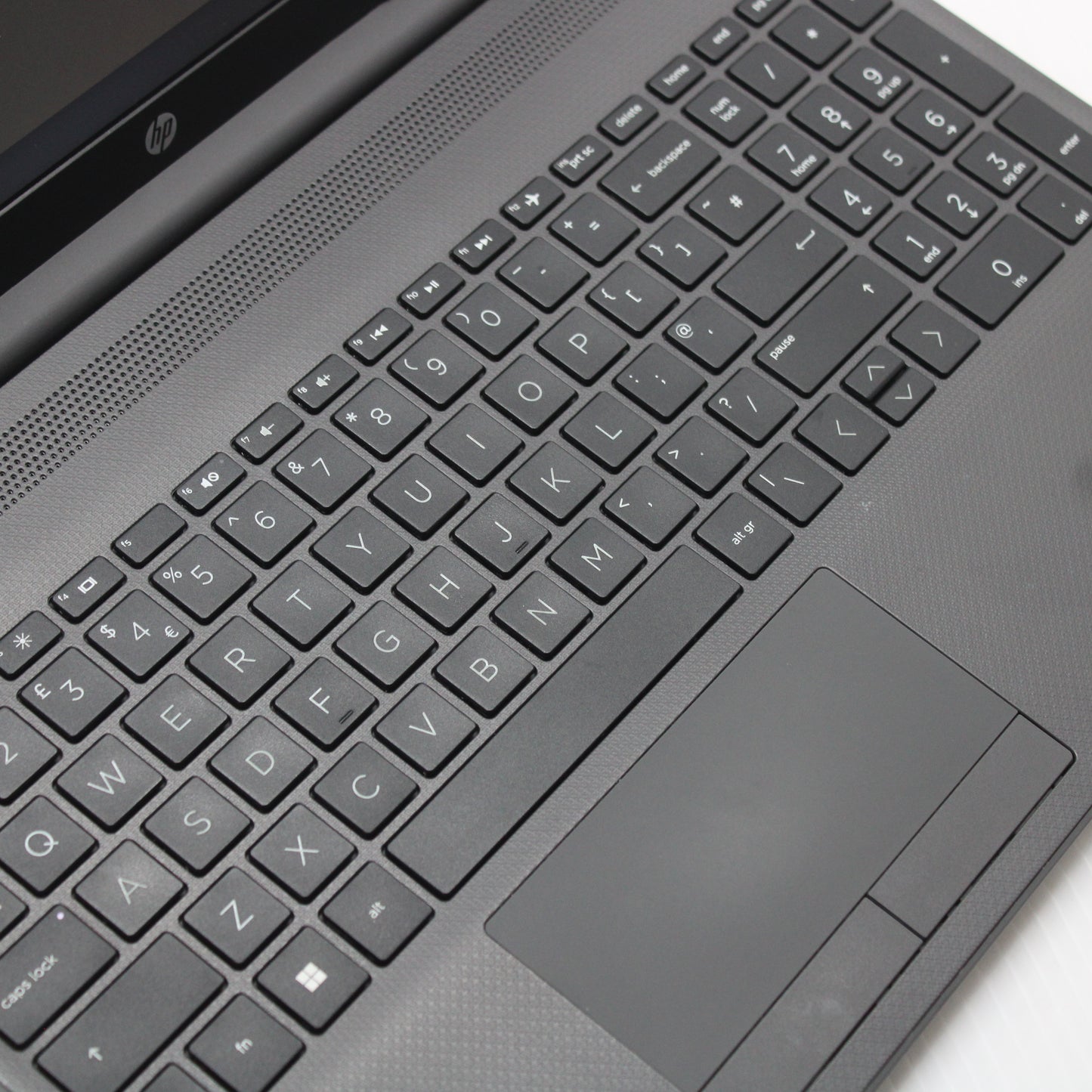HP NoteBook i5 Laptop 15.6 in 250 G8 8GB RAM 256GB NVMe Intel 1135G7 Windows 11