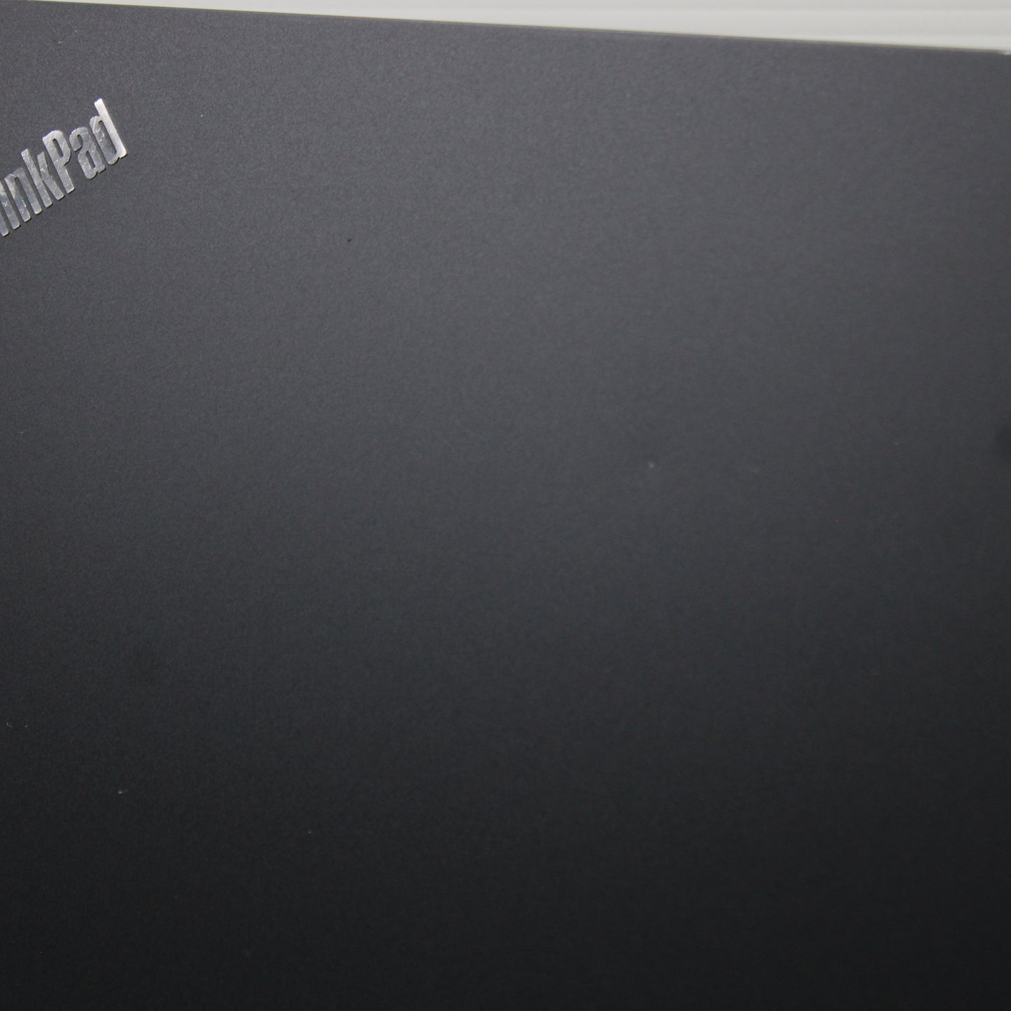 Lenovo ThinkPad i5 Laptop E15 15.6 in 8GB RAM 256GB NVMe Intel 10210U Windows 11