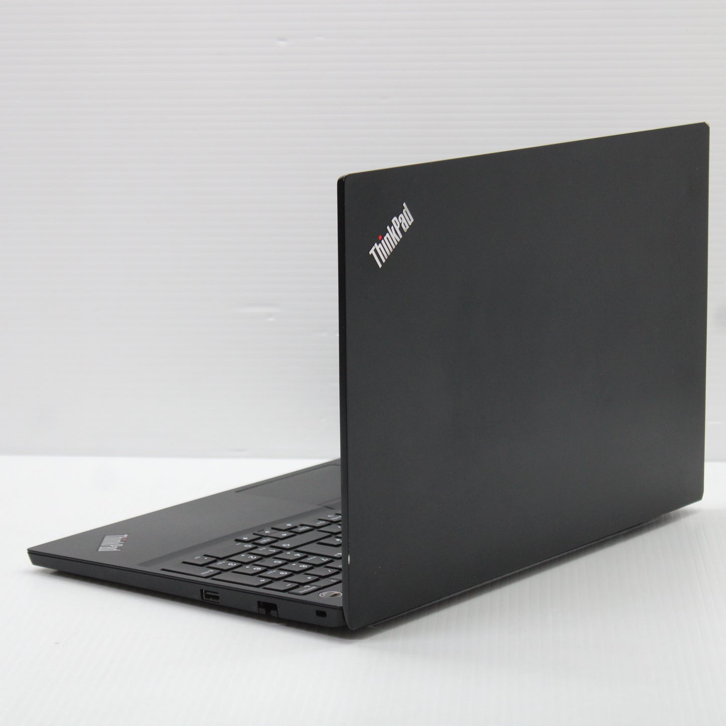 Lenovo ThinkPad i5 Laptop E15 15.6 in 8GB RAM 256GB NVMe Intel 10210U Windows 11