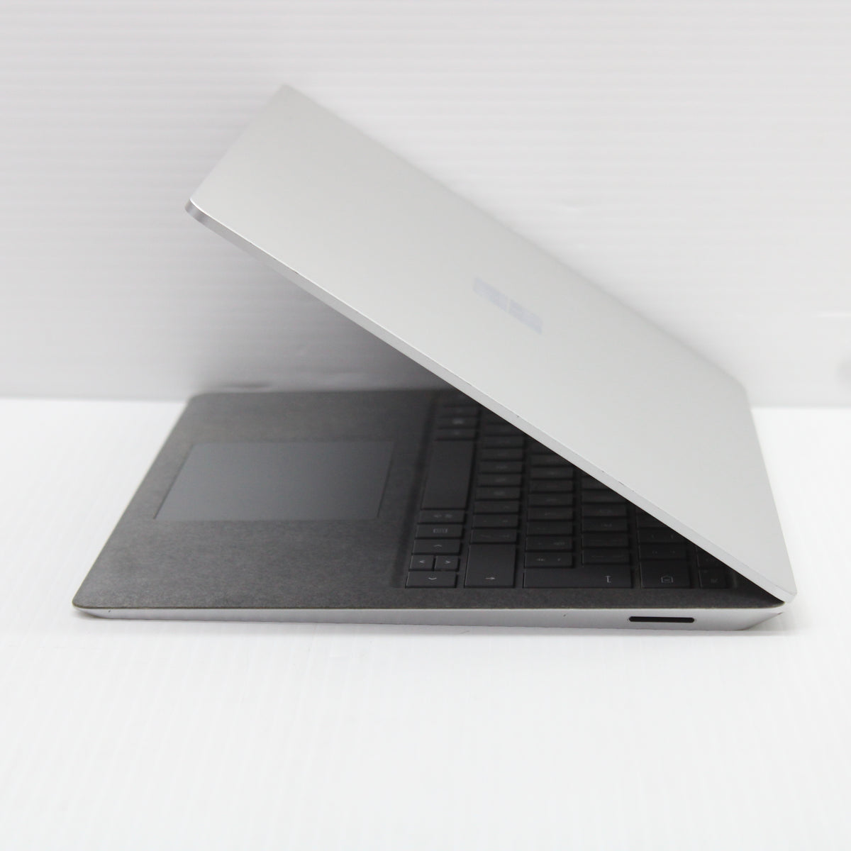 Microsoft Surface i7 Laptop 3 13.5 inch 16GB DDR4 RAM 256GB NVMe Intel 1065G7