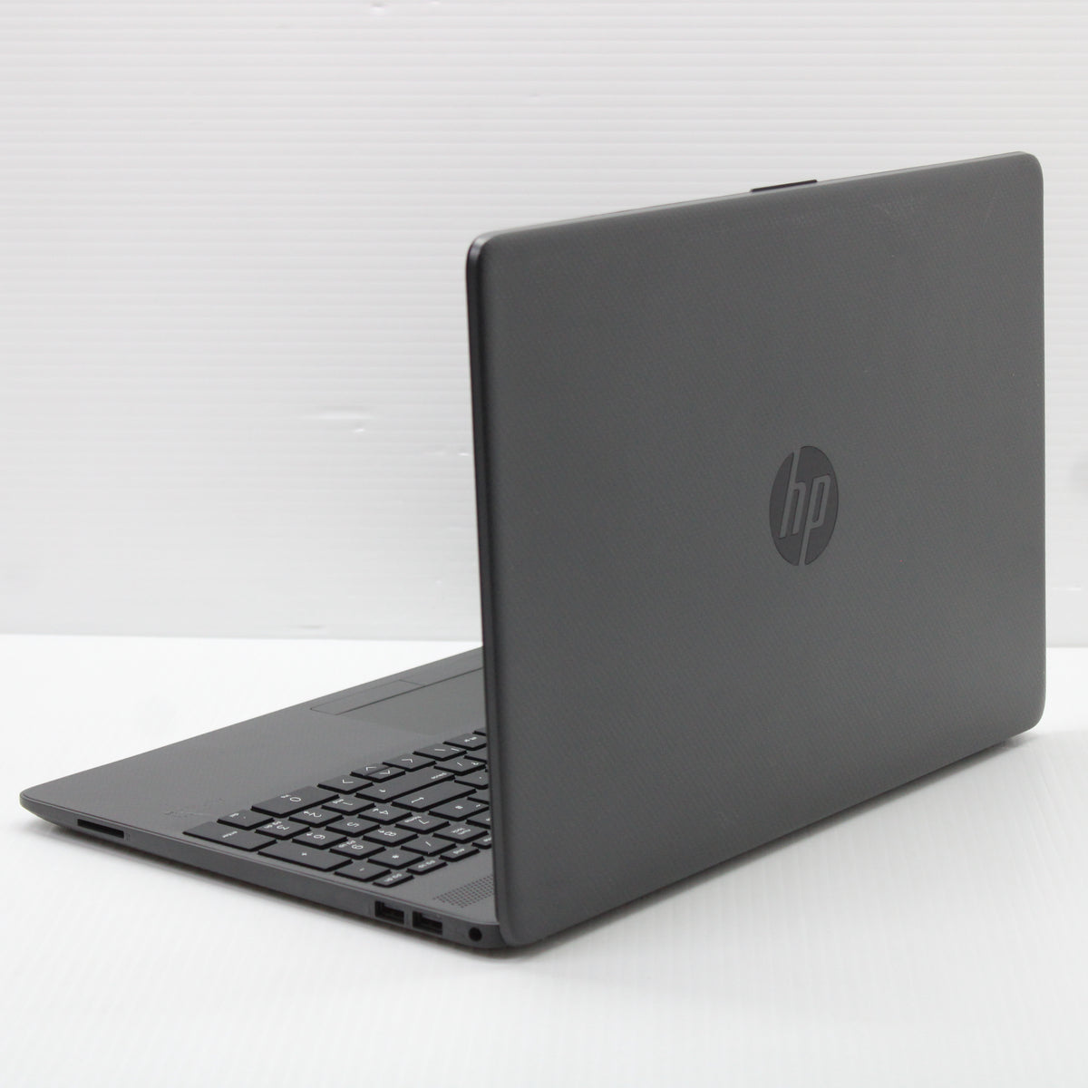 HP NoteBook Ryzen 5 Laptop 255 G8 15 in 8GB RAM 256GB NVMe AMD 3500U Windows 11