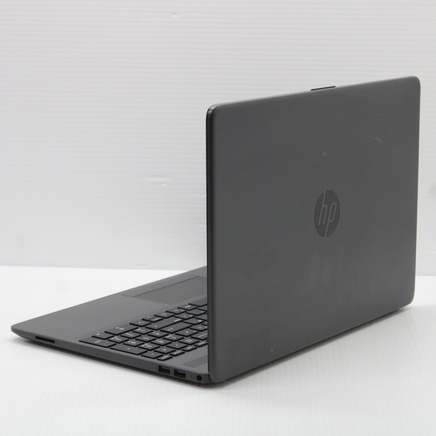 HP NoteBook Ryzen 5 Laptop 255 G8 15 in 8GB RAM 256GB NVMe AMD 3500U Windows 11