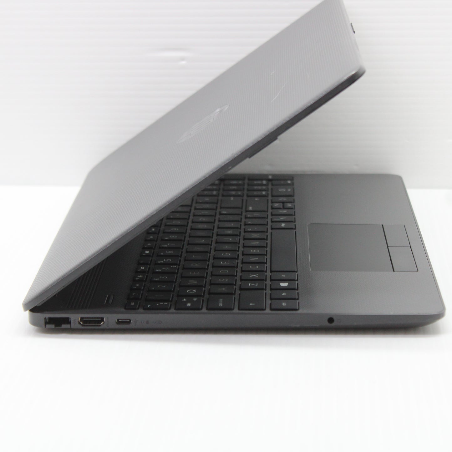 HP NoteBook Ryzen 5 Laptop 255 G8 15 in 8GB RAM 256GB NVMe AMD 3500U Windows 11