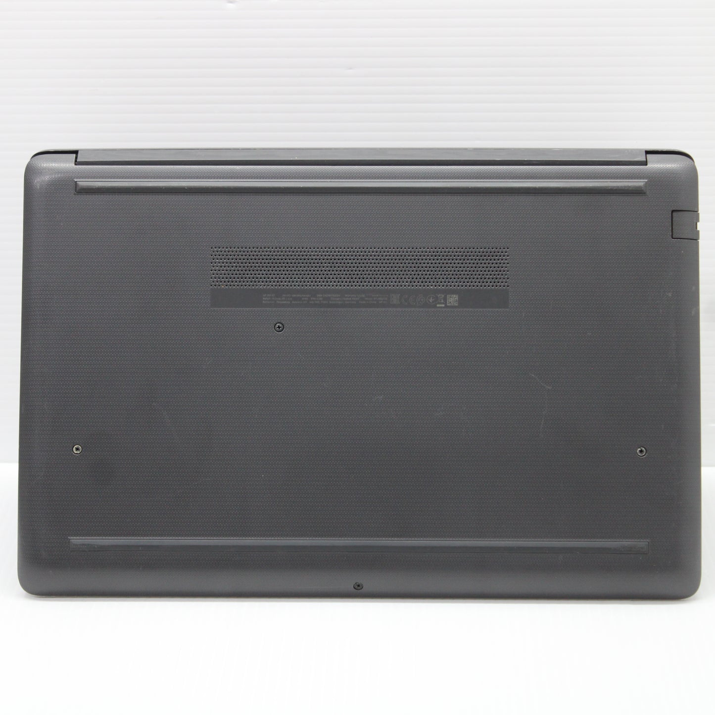 HP NoteBook 255 G7 15.6 inch 8GB RAM 256GB SSD AMD Ryzen 3 2200U Windows 11
