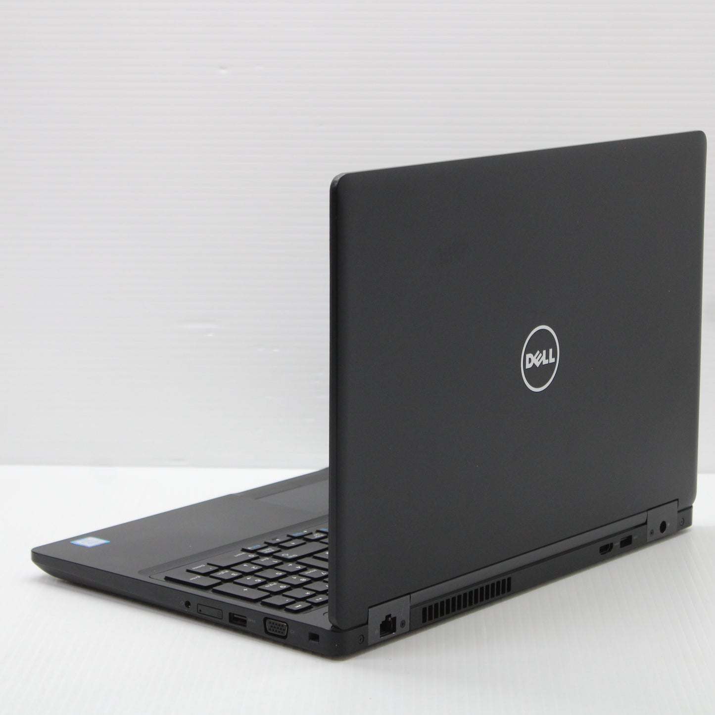 Dell Precision i7 Laptop 3520 15 in 16GB RAM 512GB NVMe Intel 6820HQ Windows 11