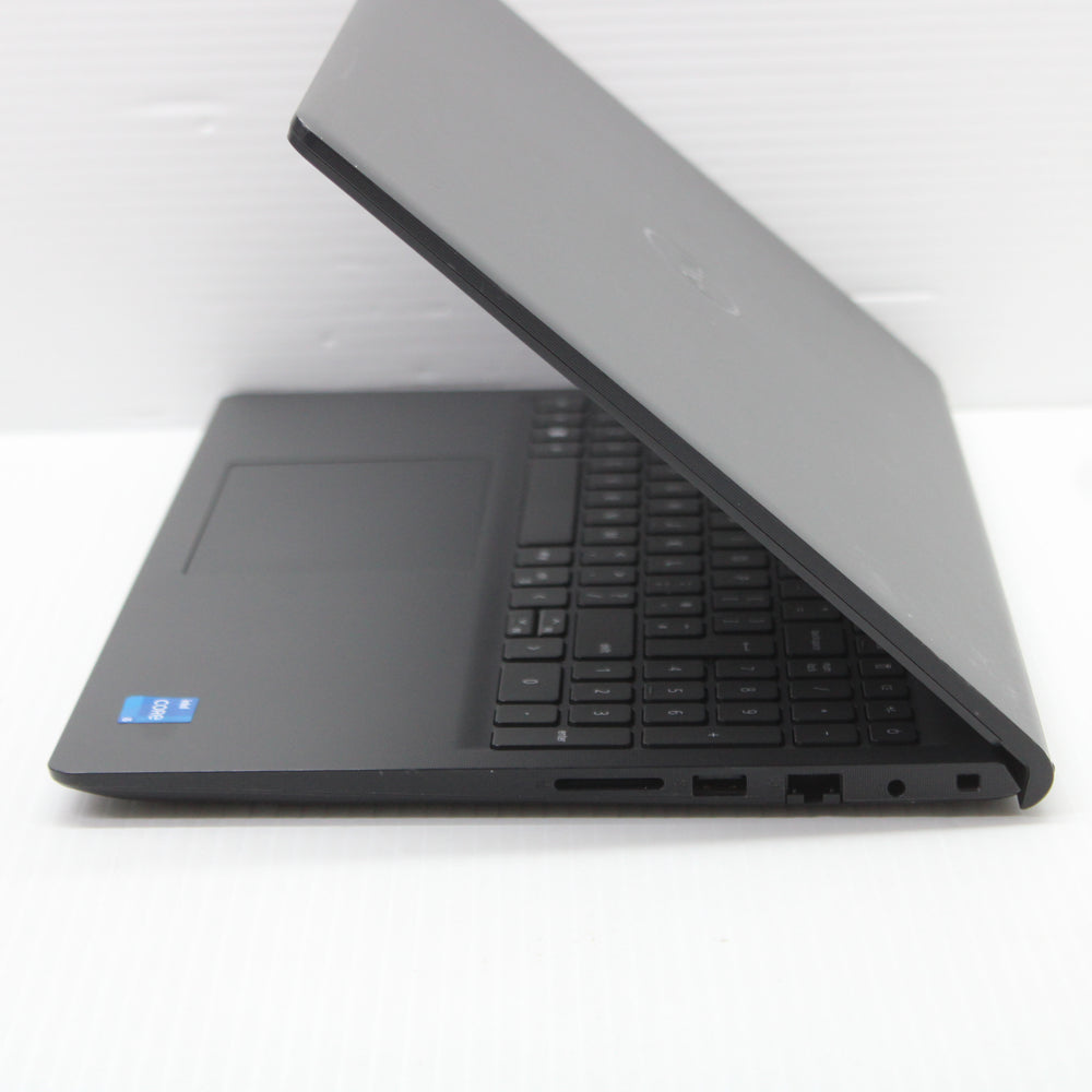 Dell Vostro i5 Laptop 15.6 in 3520 16GB RAM 256GB NVMe Intel 1235u Windows 11