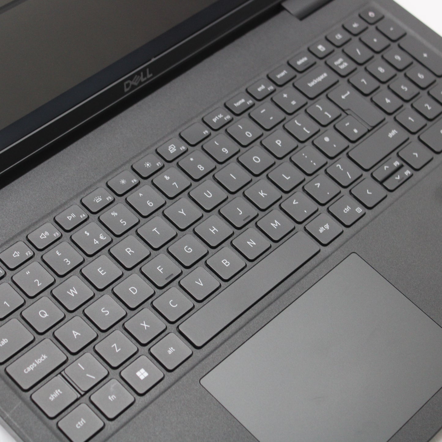 Dell Latitude i5 Laptop 3520 15.6 in 8GB RAM 256GB NVMe Intel 1135G7 Windows 11