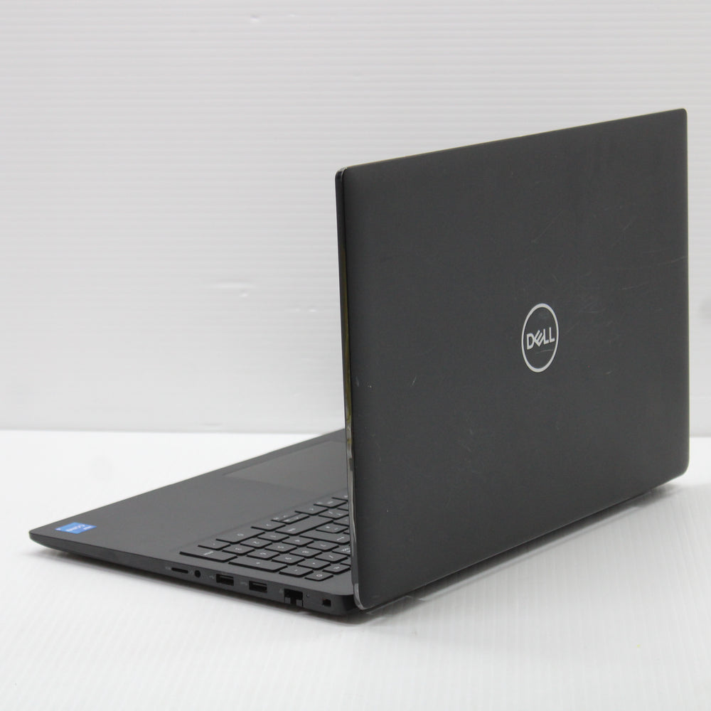 Dell Latitude i5 Laptop 3520 15.6 in 8GB RAM 256GB NVMe Intel 1135G7 Windows 11