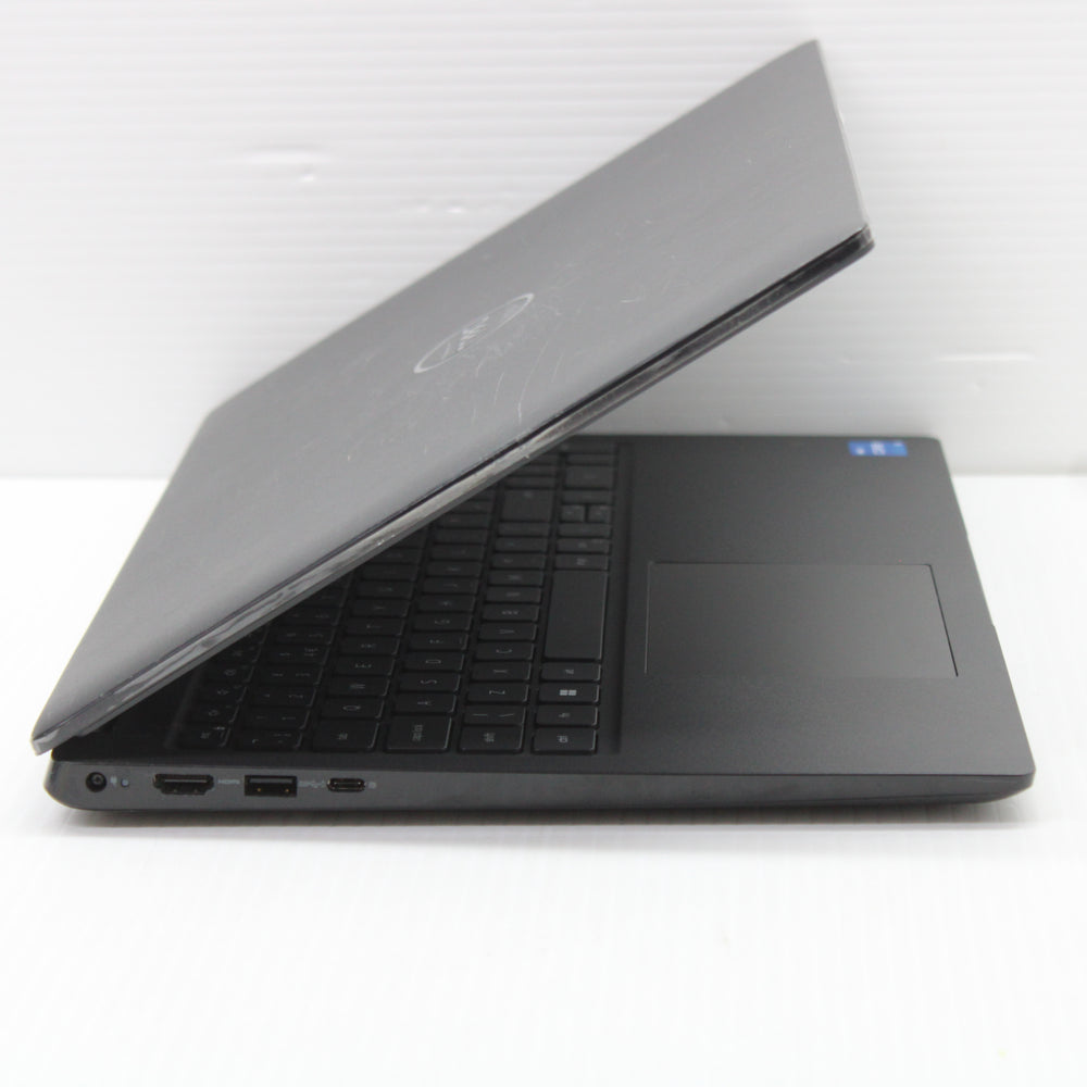 Dell Latitude i5 Laptop 3520 15.6 in 8GB RAM 256GB NVMe Intel 1135G7 Windows 11