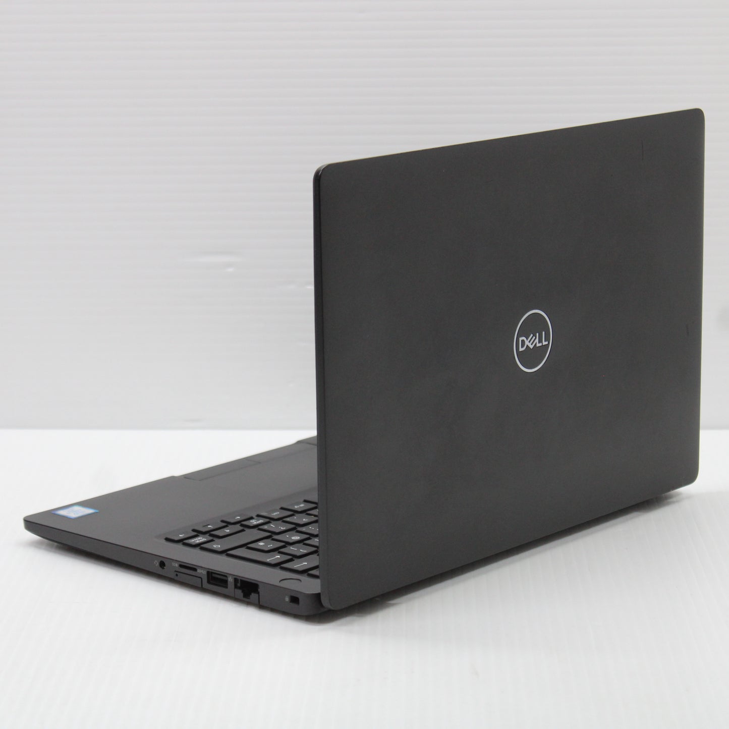 Dell Latitude i5 Laptop 5300 13.3 in 8GB RAM 256GB NVMe Intel 8365U Windows 11