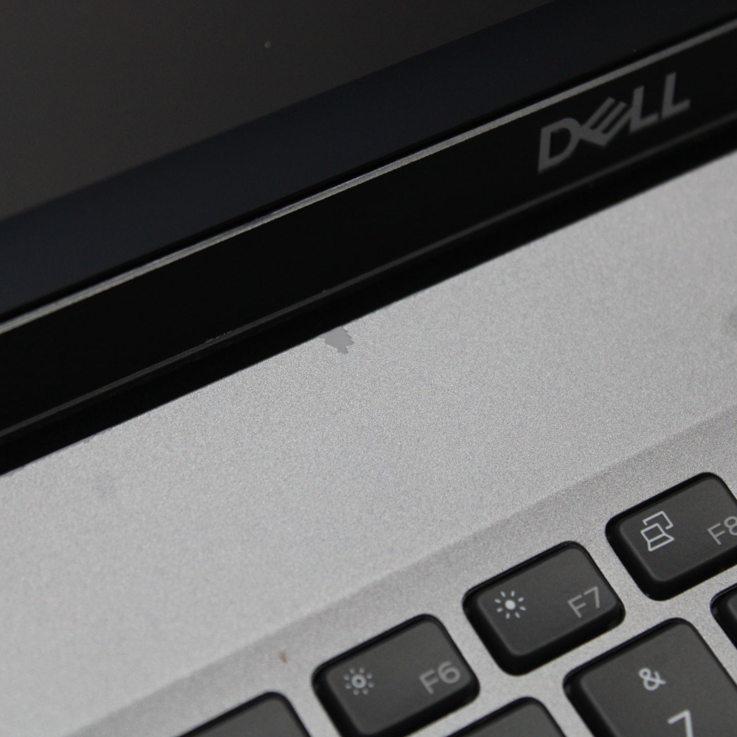 Dell Latitude i5 Laptop 15.6 in 5510 16GB RAM 256GB NVMe Intel 10310U Windows 11