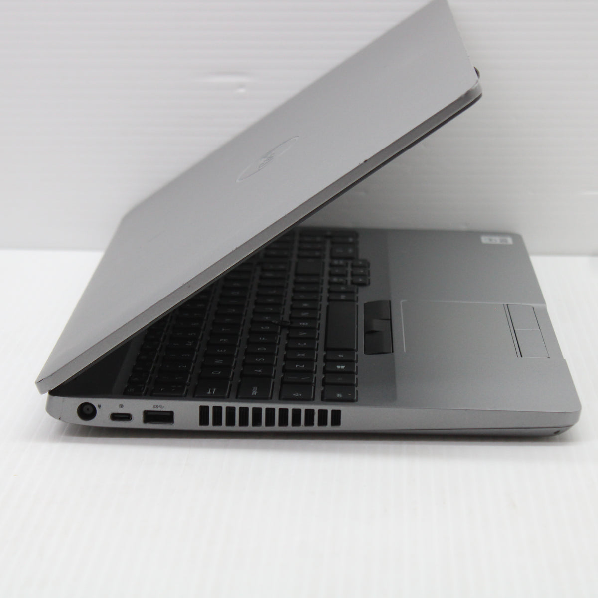 Dell Latitude i5 Laptop 15.6 in 5510 16GB RAM 256GB NVMe Intel 10310U Windows 11