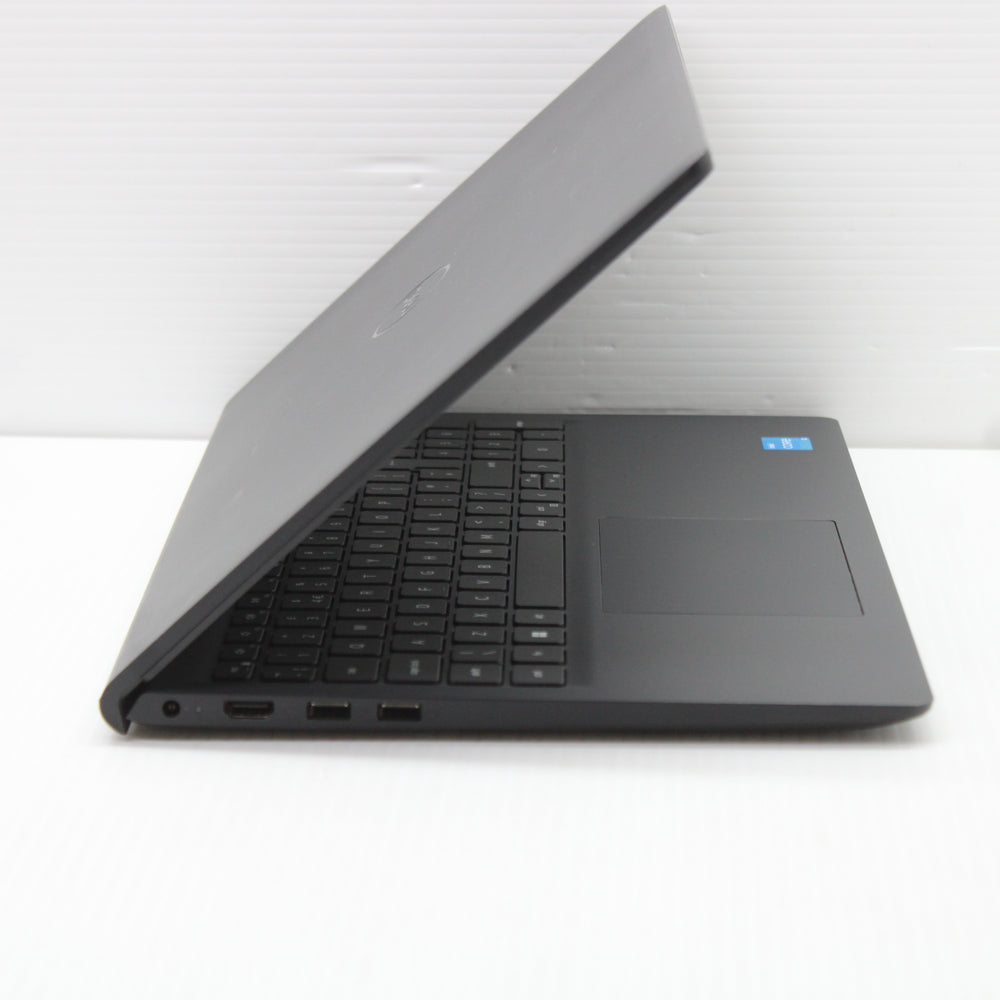 Dell Vostro 3510 Laptop 15.6 in 8GB RAM 256GB NVMe Intel i3 1115G4 Windows 11