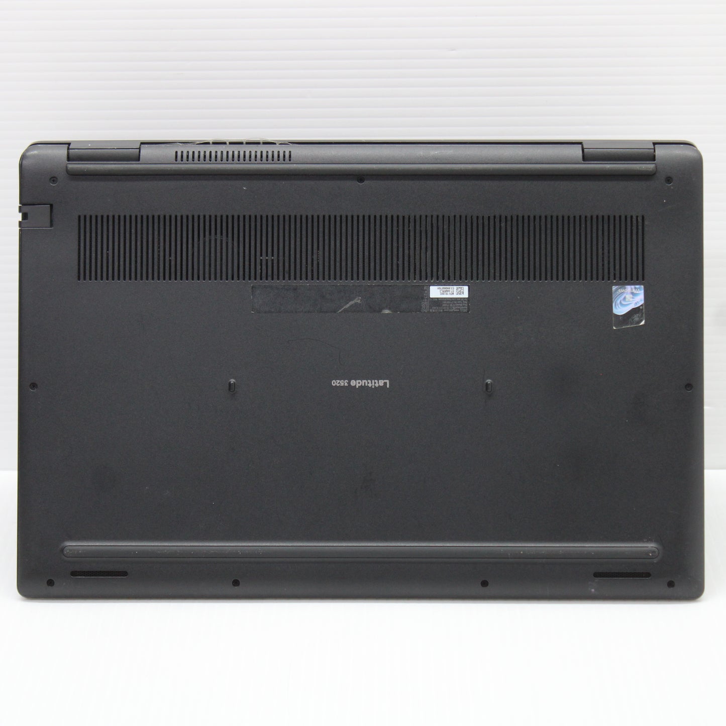 Dell Latitude i5 Laptop 3520 15.6 in 8GB RAM 256GB NVMe Intel 1135G7 Windows 11