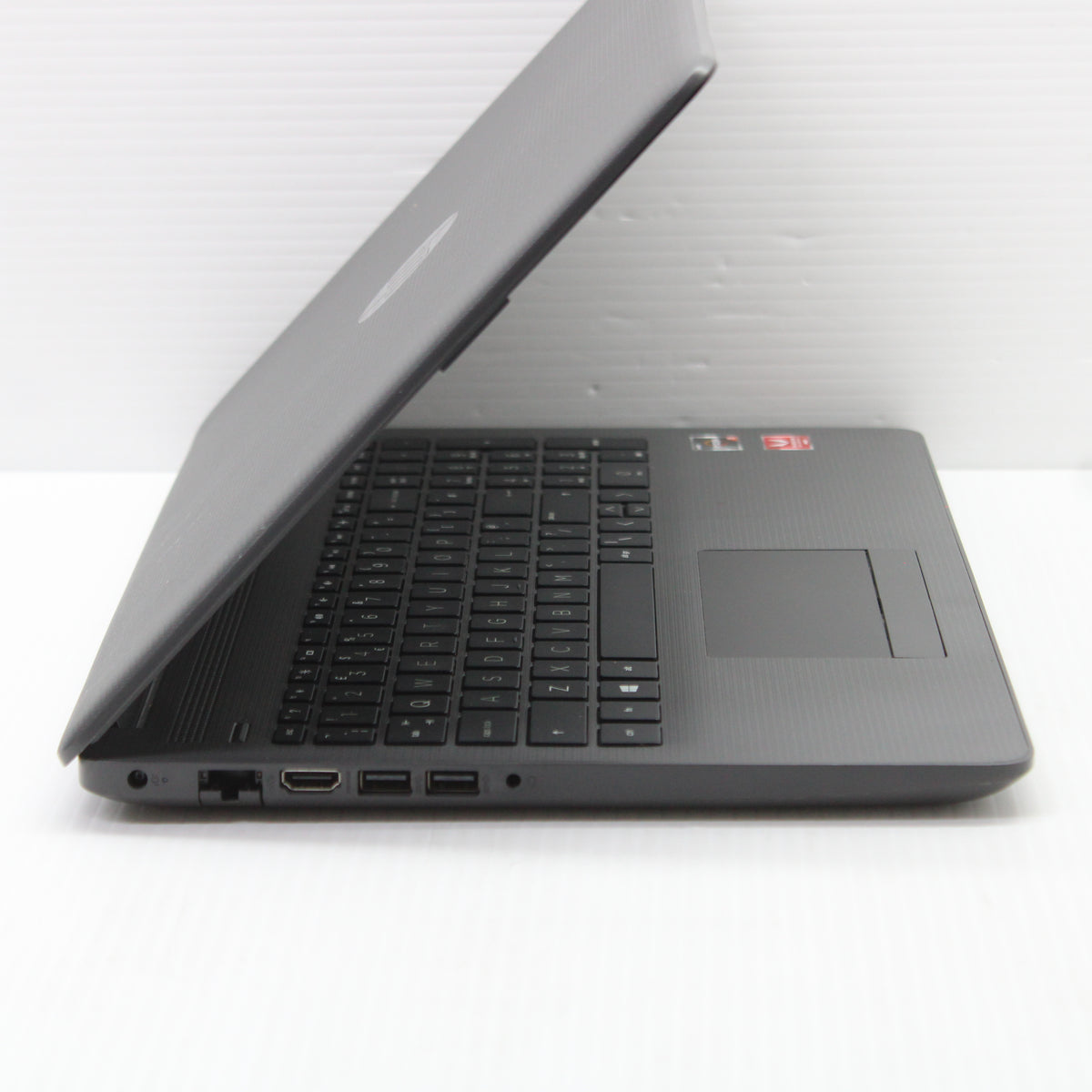 HP NoteBook 255 G7 15.6 inch 8GB RAM 256GB SSD AMD Ryzen 3 2200U Windows 11