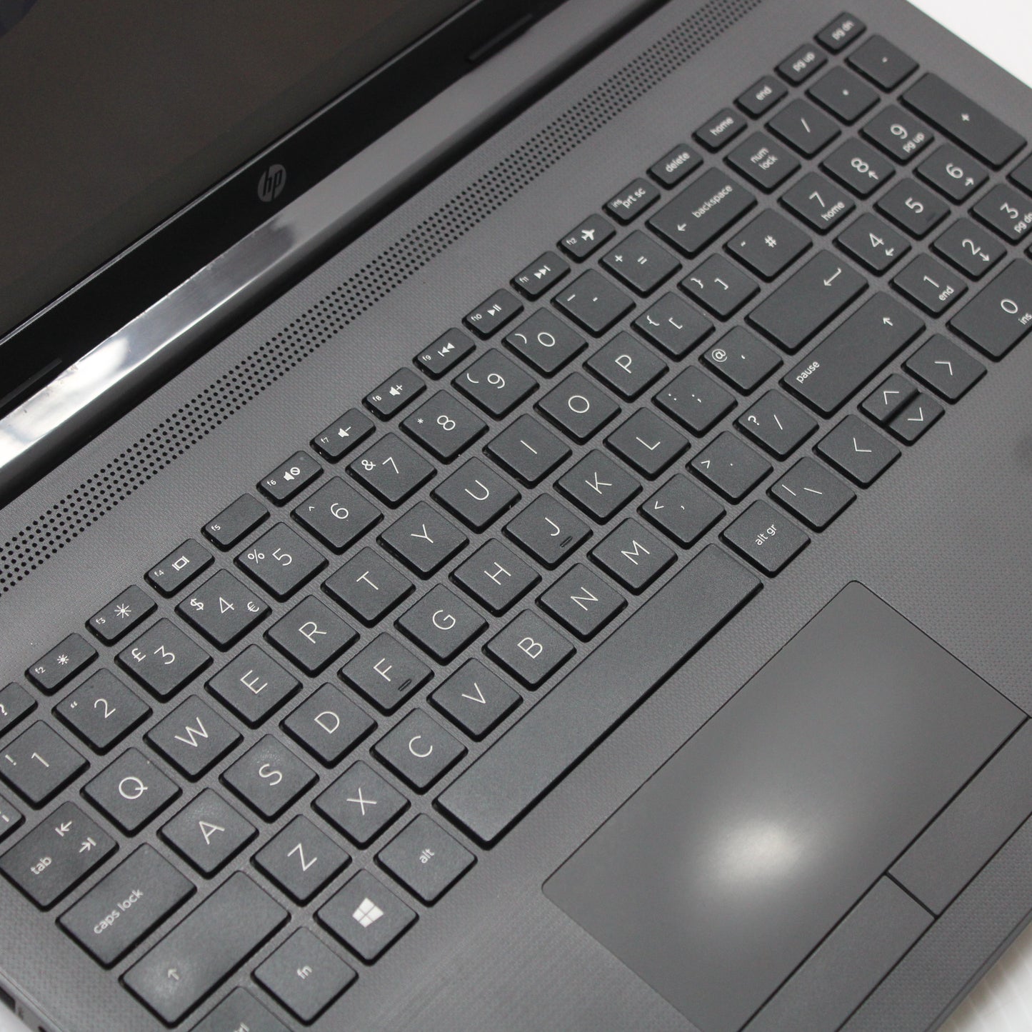 HP NoteBook 255 G7 15.6 inch 8GB RAM 256GB SSD AMD Ryzen 3 2200U Windows 11
