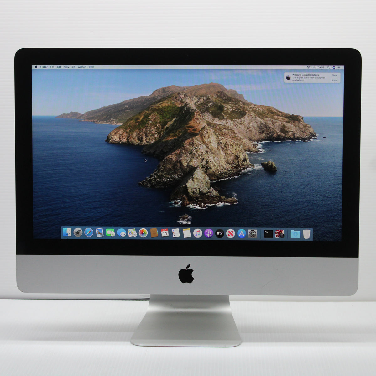 Apple iMac i5 (21.5-inch, 2013) 8GB RAM 256GB SSD Intel 4570R macOS Catalina