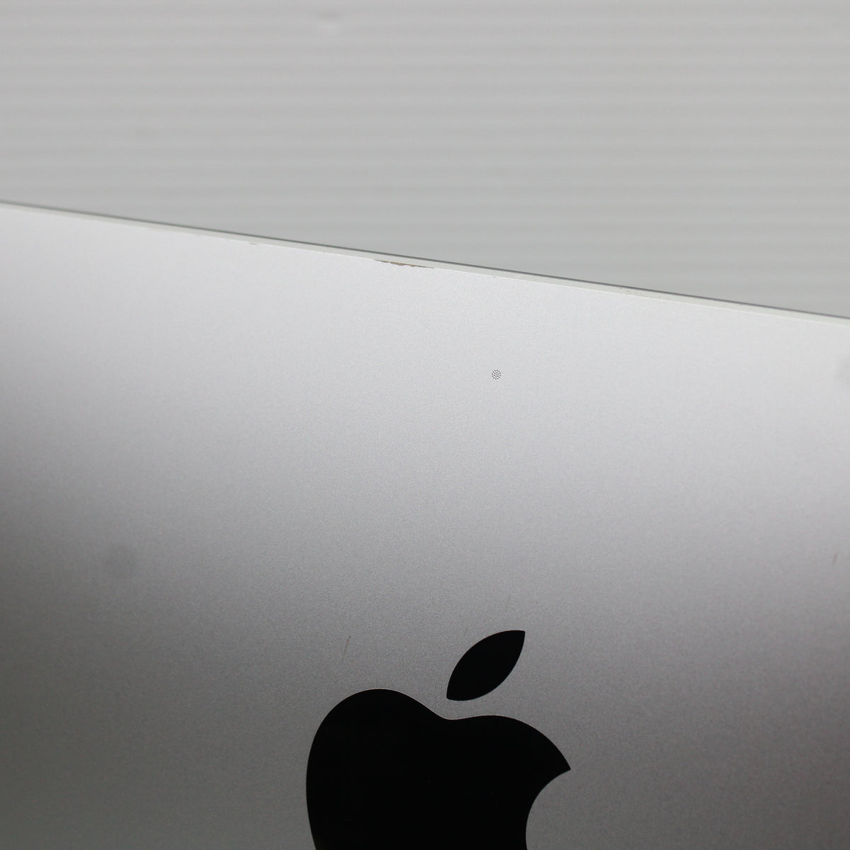 Apple iMac i5 (21.5-inch, 2013) 8GB RAM 256GB SSD Intel 4570R macOS Catalina