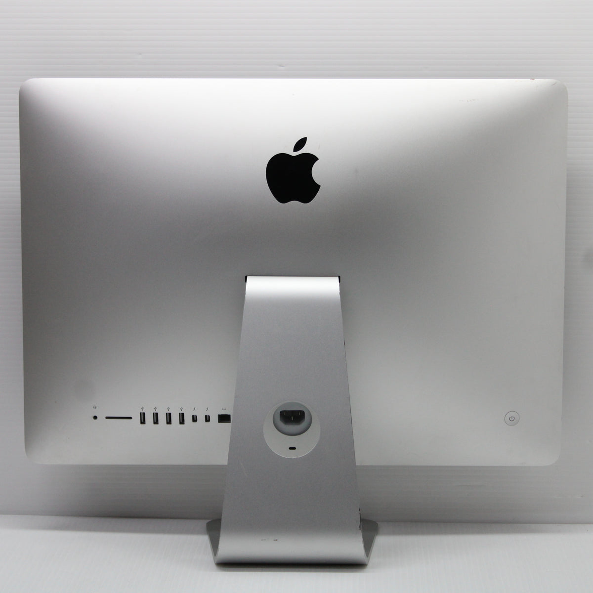 Apple iMac i5 (21.5-inch, 2015) 8GB RAM 256GB SSD Intel 5575R macOS Monterey
