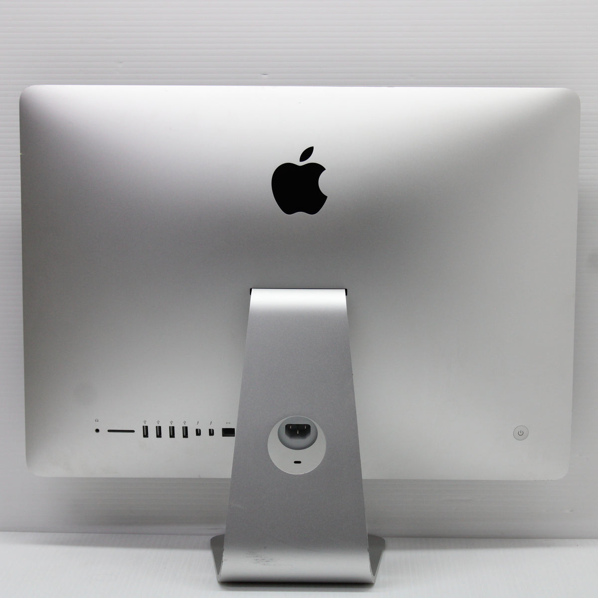 Apple iMac i5 (21.5-inch, 2015) 8GB RAM 256GB SSD Intel 5575R macOS Monterey