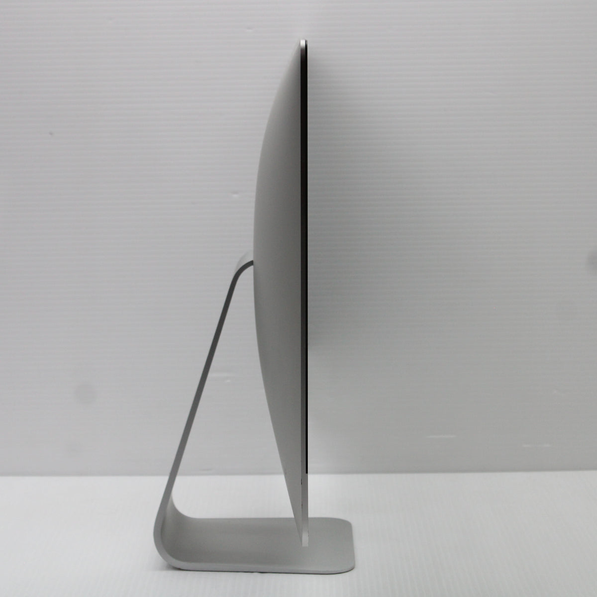 Apple iMac i5 (21.5-inch, 2015) 8GB RAM 256GB SSD Intel 5575R macOS Monterey