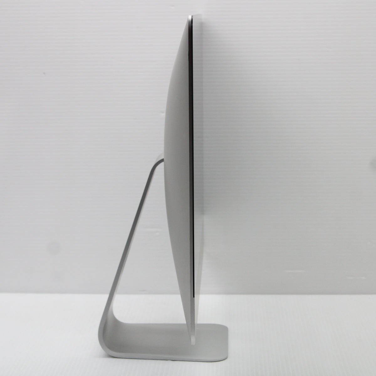 Apple iMac i5 (21.5-inch, 2015) 8GB RAM 256GB SSD Intel 5575R macOS Monterey