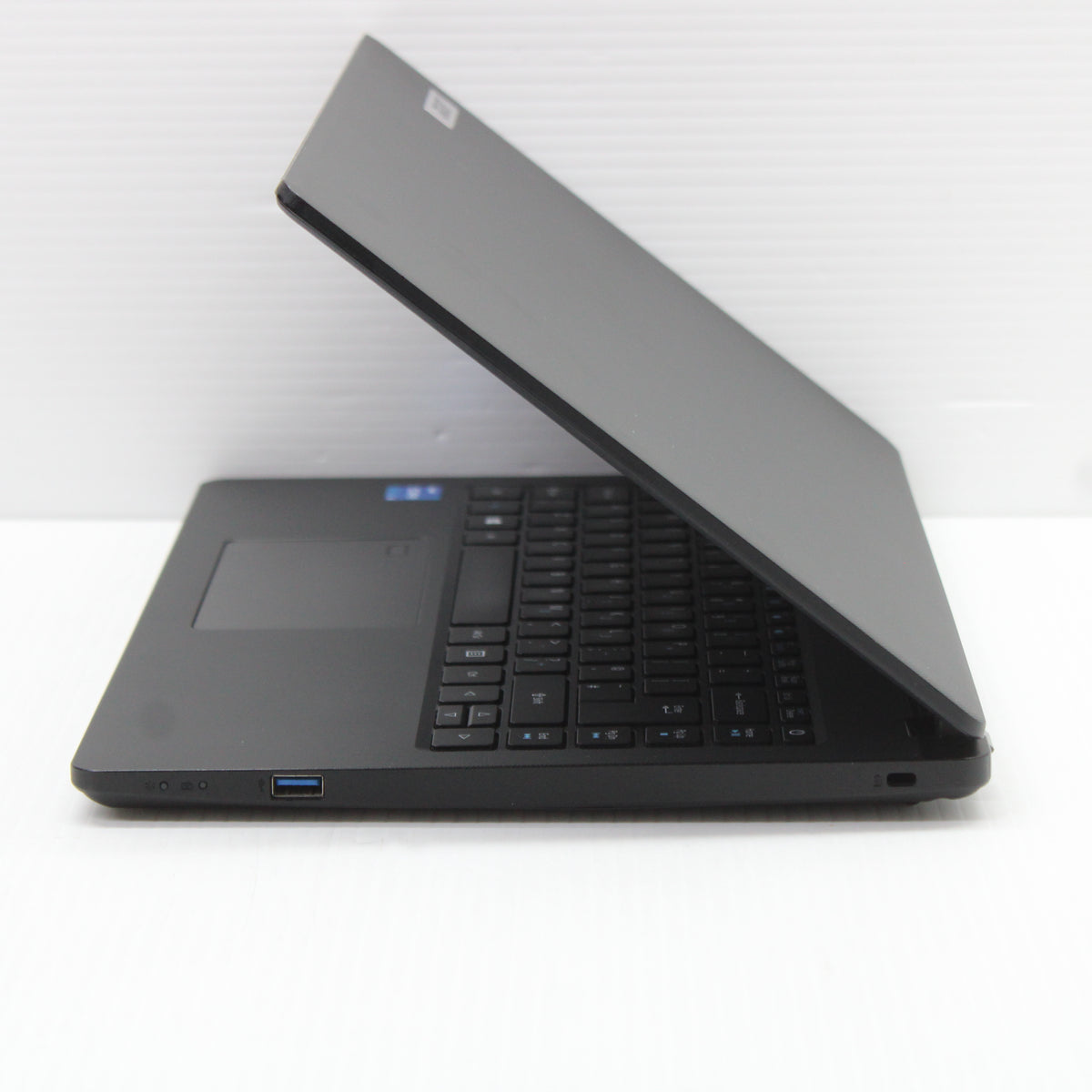 Acer TravelMate i5 Laptop P214 14 in 8GB RAM 256GB NVMe Intel 1135G7 Windows 11
