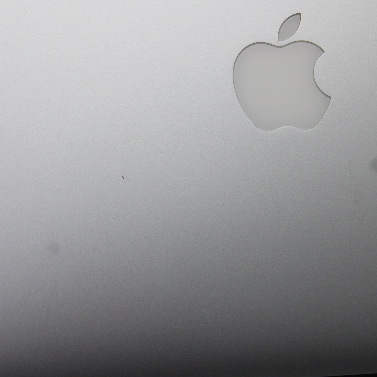 Apple MacBook Air i5 (13-in, 2015) 4GB RAM 128GB SSD Intel 5250U macOS Monterey