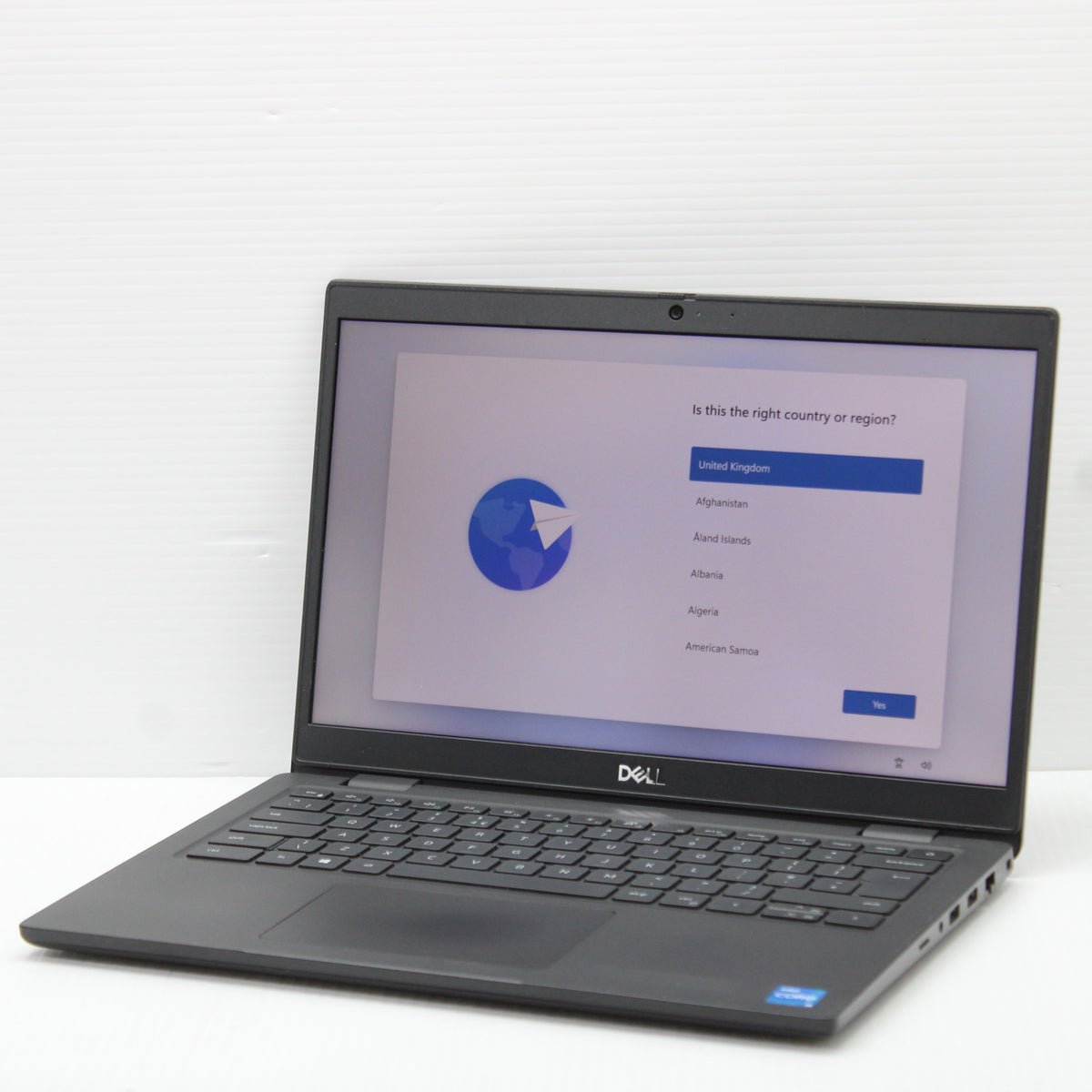 Dell Latitude i5 Laptop 3420 14 in 8GB RAM 256GB NVMe Intel 1135G7 Windows 11