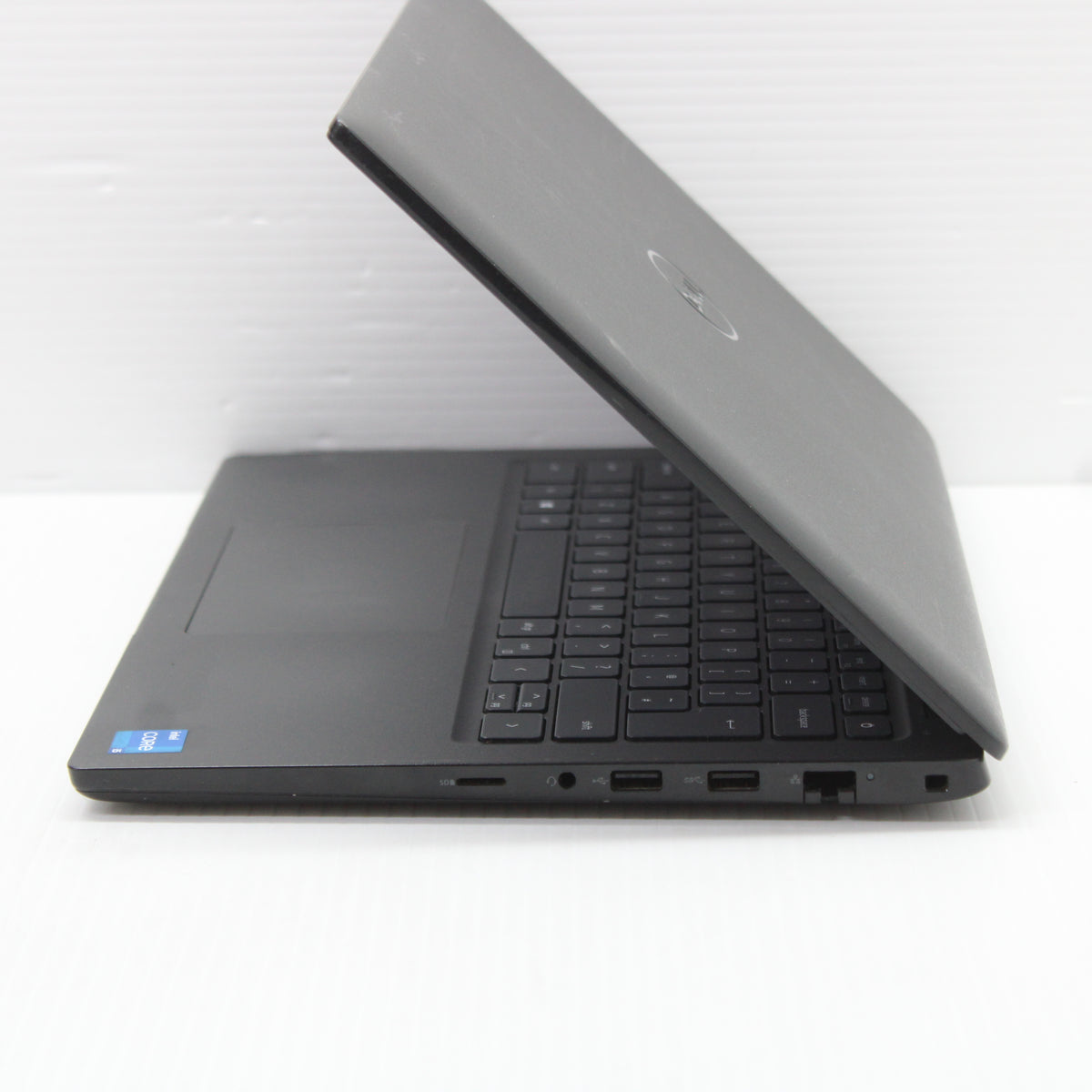 Dell Latitude i5 Laptop 3420 14 in 8GB RAM 256GB NVMe Intel 1135G7 Windows 11