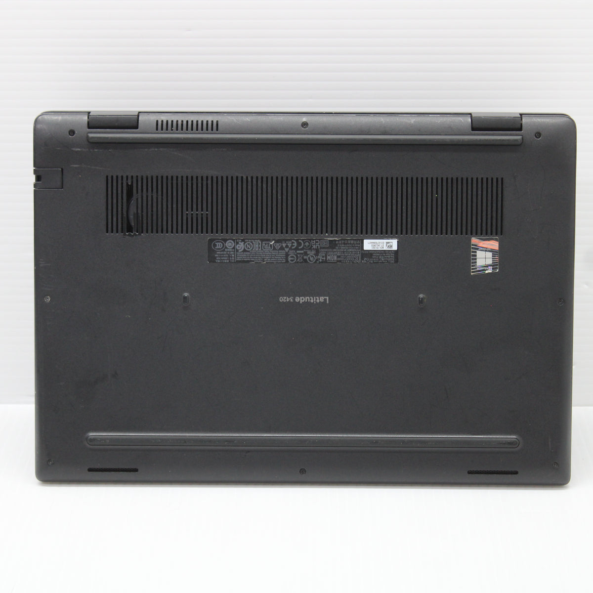 Dell Latitude i5 Laptop 3420 14 in 8GB RAM 256GB NVMe Intel 1135G7 Windows 11