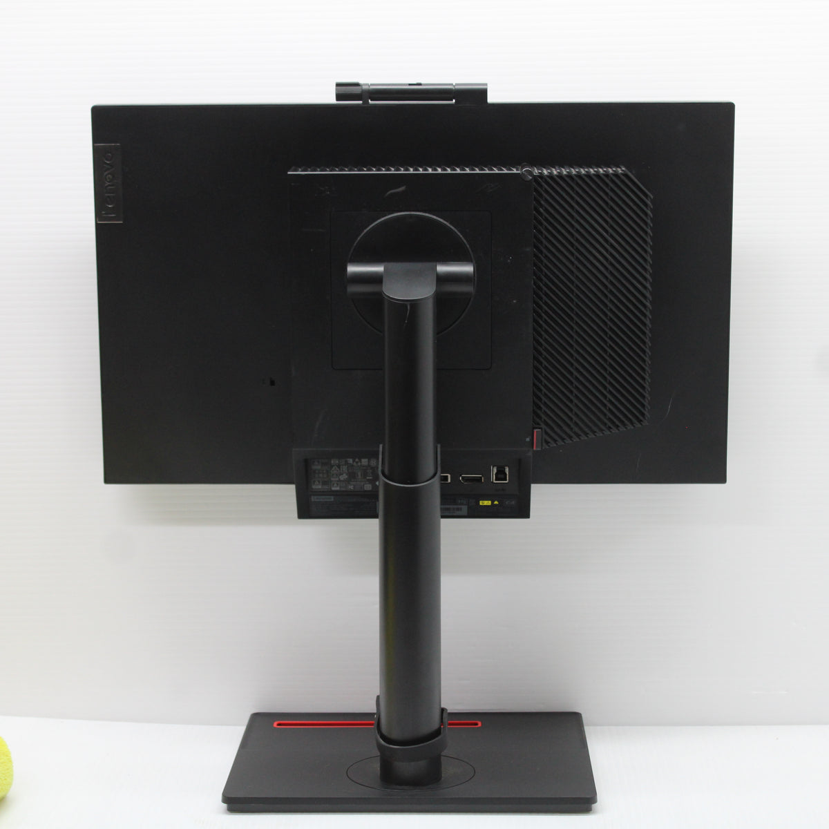 Lenovo ThinkCentre i5 AIO 21.5 in M70q TIO22Gen4 8GB RAM 256GB NVMe Intel 10400T