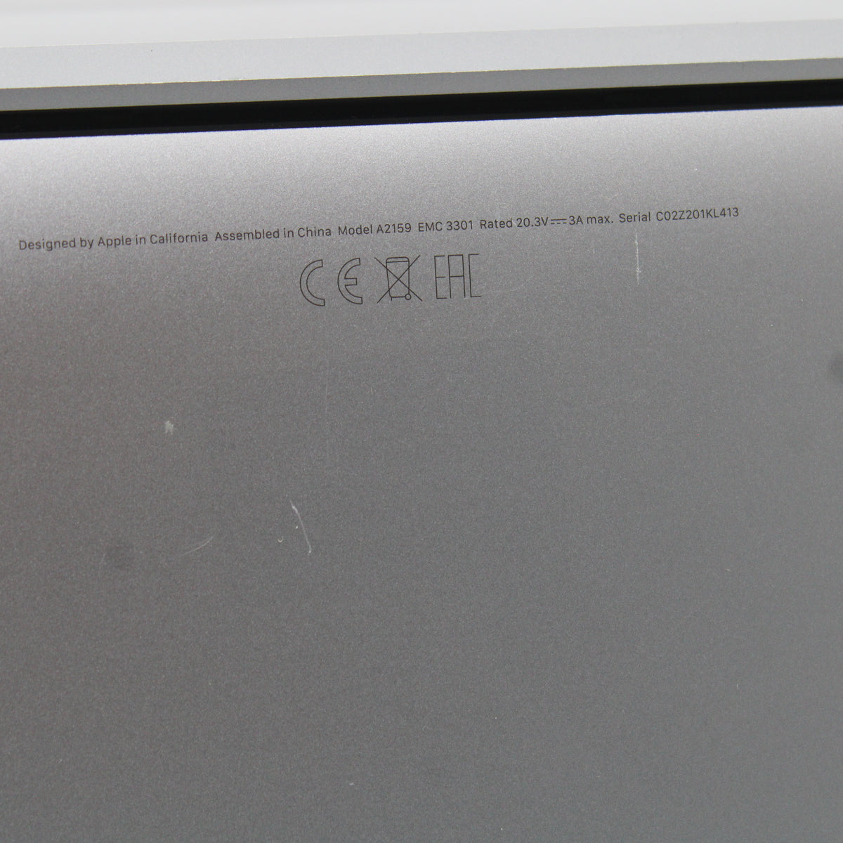 Apple MacBook Pro i7 (13-inch, 2019) 13.3 in 16GB RAM 500GB NVMe macOS Sequoia