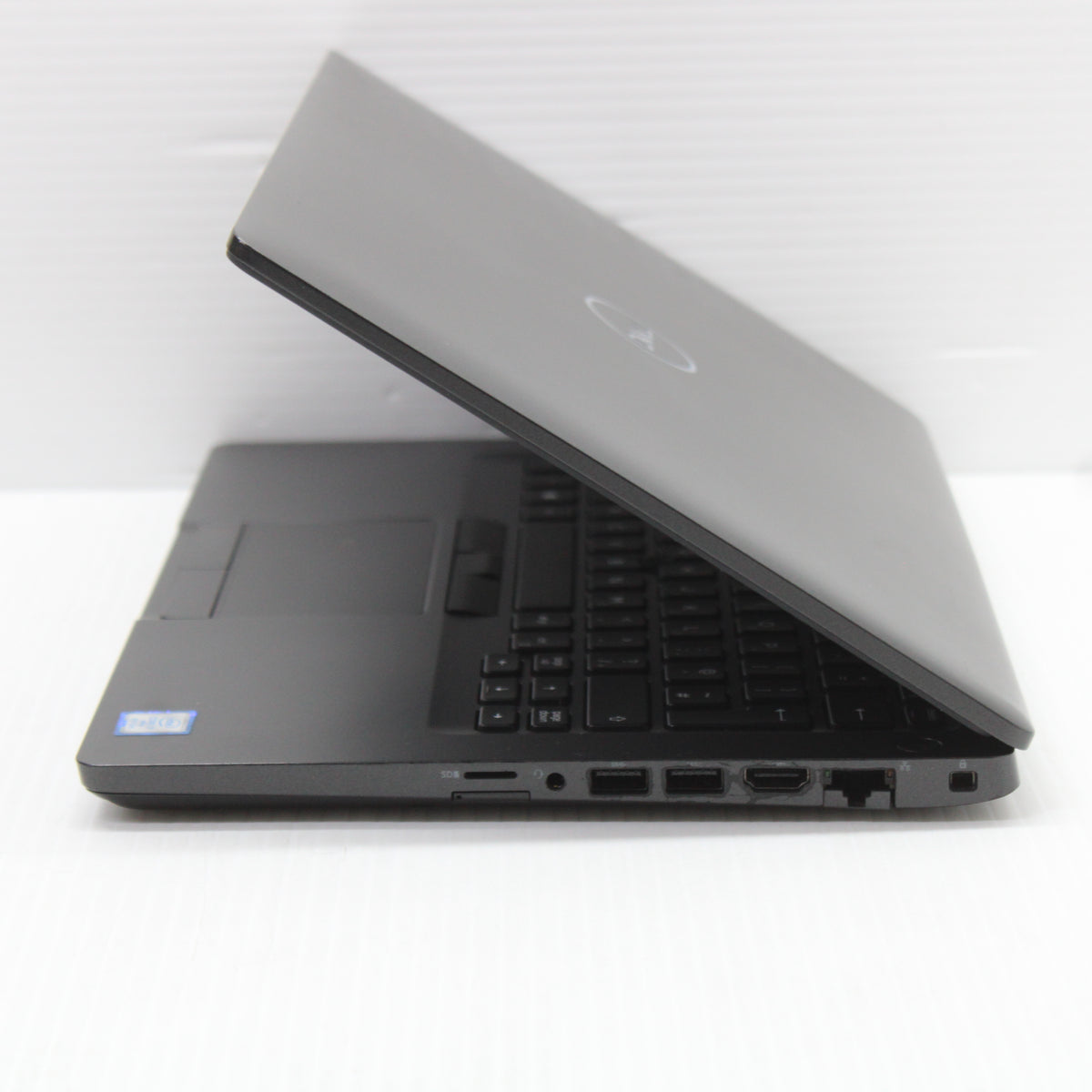 Dell Latitude i7 Laptop 14 inch 5400 16GB RAM 512GB NVMe Intel 8665U Windows 11