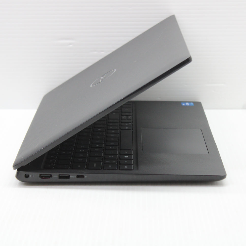 Dell Latitude i5 Laptop 15.6 in 3520 8GB RAM 256GB NVMe Intel 1135G7 Windows 11