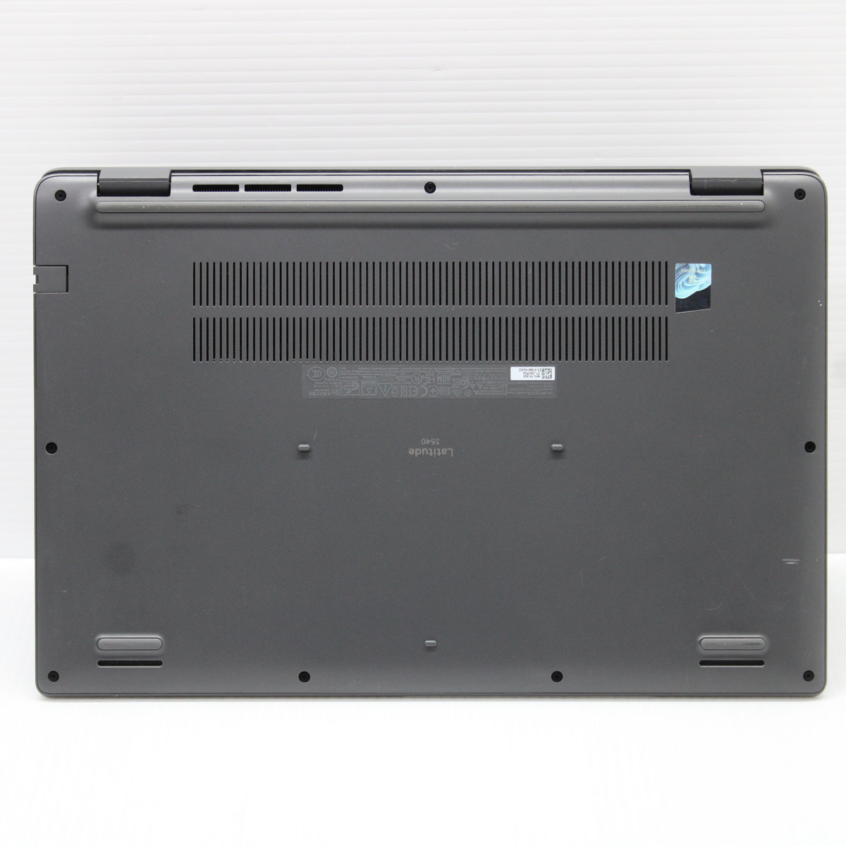 Dell Latitude i5 Laptop 3540 15.6 in 8GB RAM 256GB NVMe Intel 1235U Windows 11