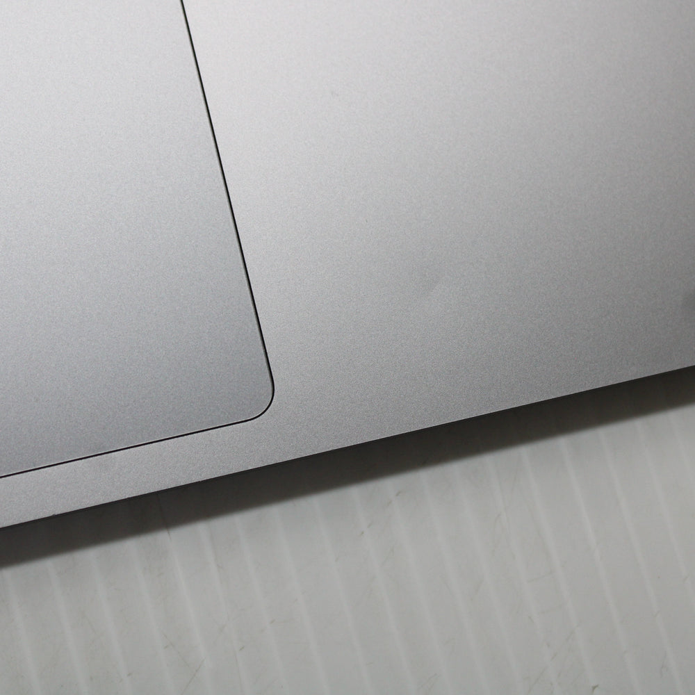Apple MacBook Pro i7 (16-in, 2019) 16 GB RAM 500GB NVMe Intel 9750H macOS Tahoe