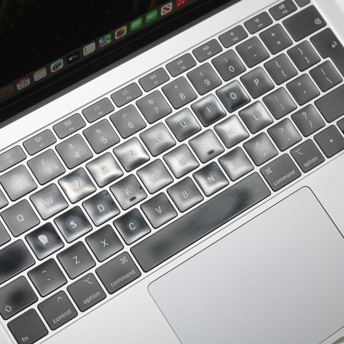 Apple MacBook Air i5 (Retina, 13-inch, 2019) 16GB RAM Intel 8210Y macOS Sonoma