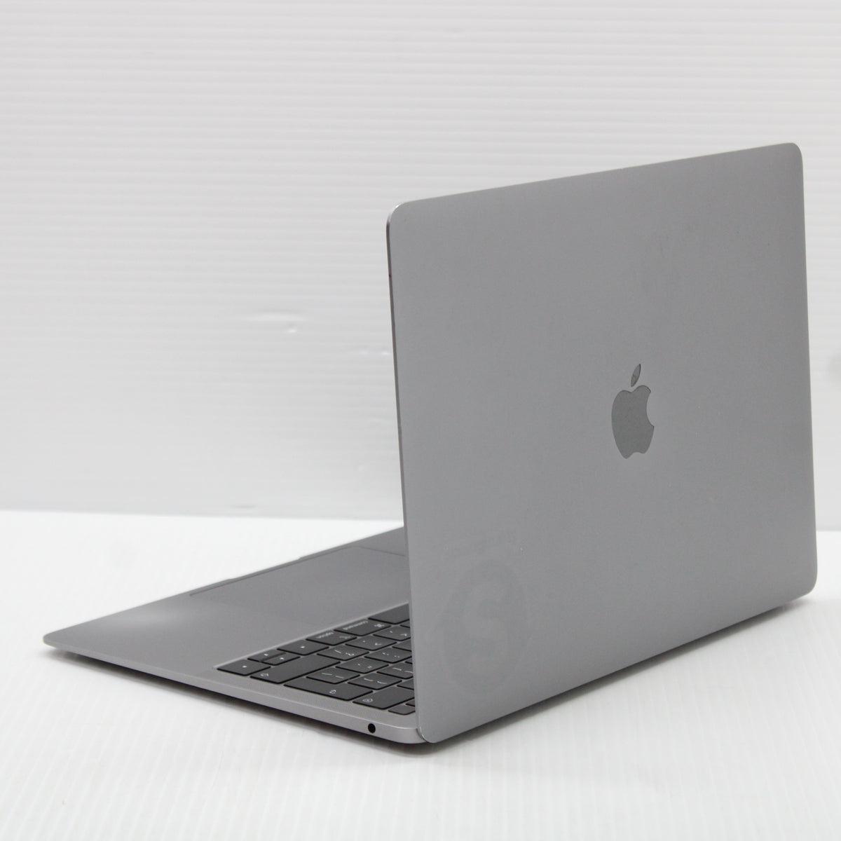 Apple MacBook Air i5 (Retina, 13-inch, 2019) 16GB RAM Intel 8210Y macOS Sonoma