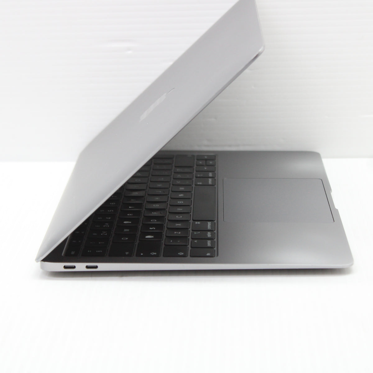 Apple MacBook Air i5 (Retina, 13-inch, 2019) 16GB RAM Intel 8210Y macOS Sonoma